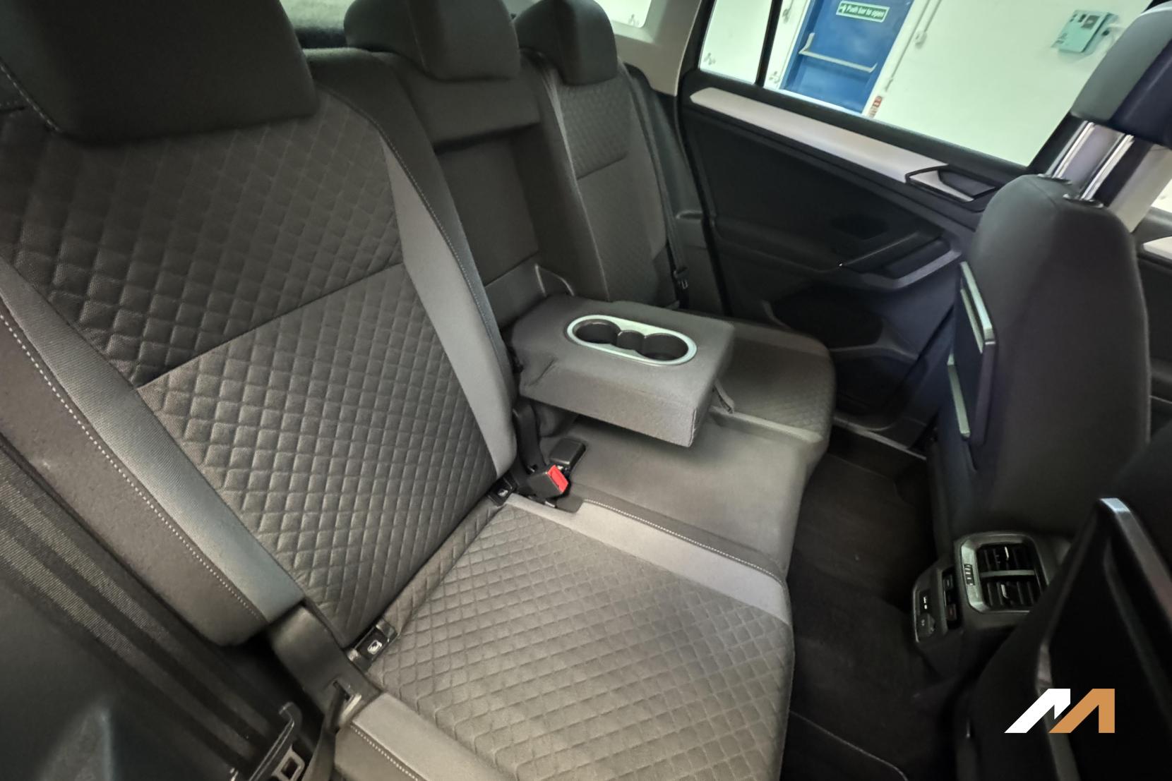 Volkswagen Tiguan 1.4 TSI SE Navigation SUV 5dr Petrol Manual Euro 6 (s/s) (125 ps)