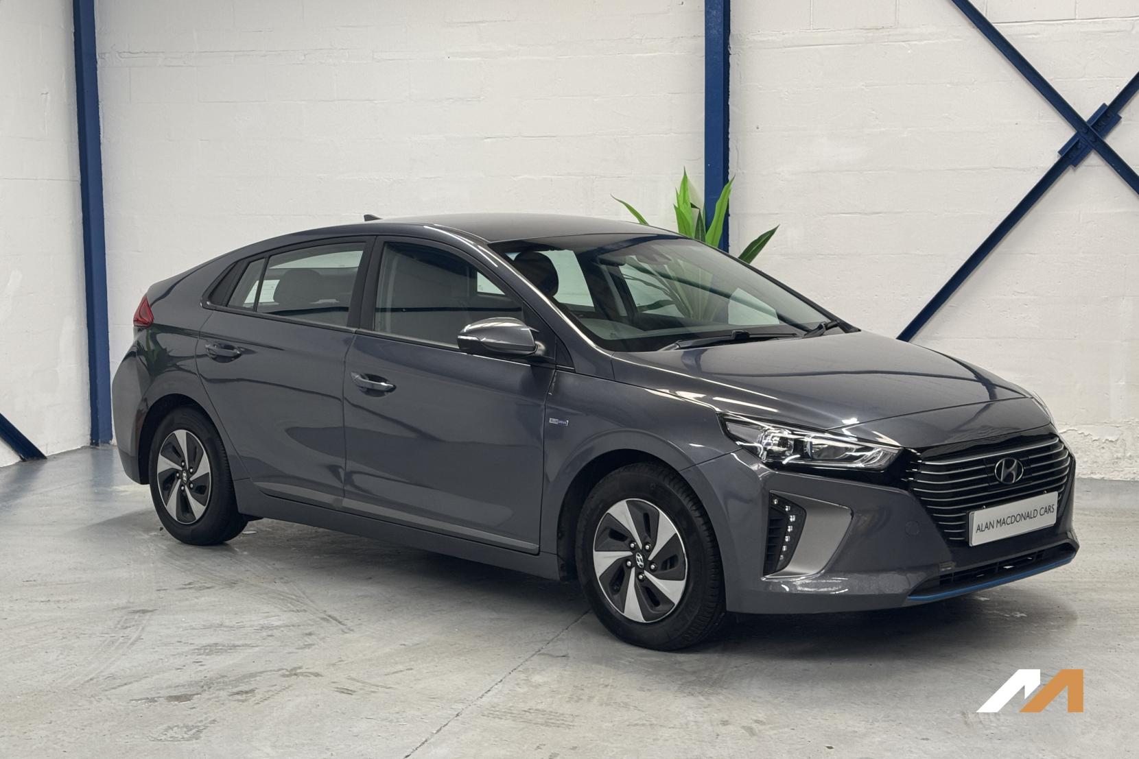 Hyundai IONIQ 1.6 h-GDi GPF SE Hatchback 5dr Petrol Hybrid DCT Euro 6 (s/s) (141 ps)