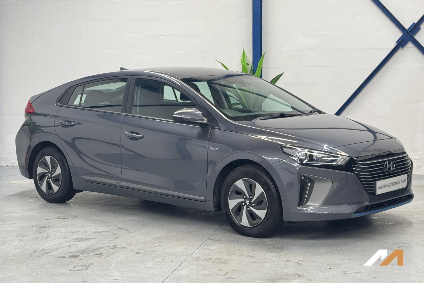 Hyundai IONIQ 1.6 h-GDi GPF SE Hatchback 5dr Petrol Hybrid DCT Euro 6 (s/s) (141 ps)