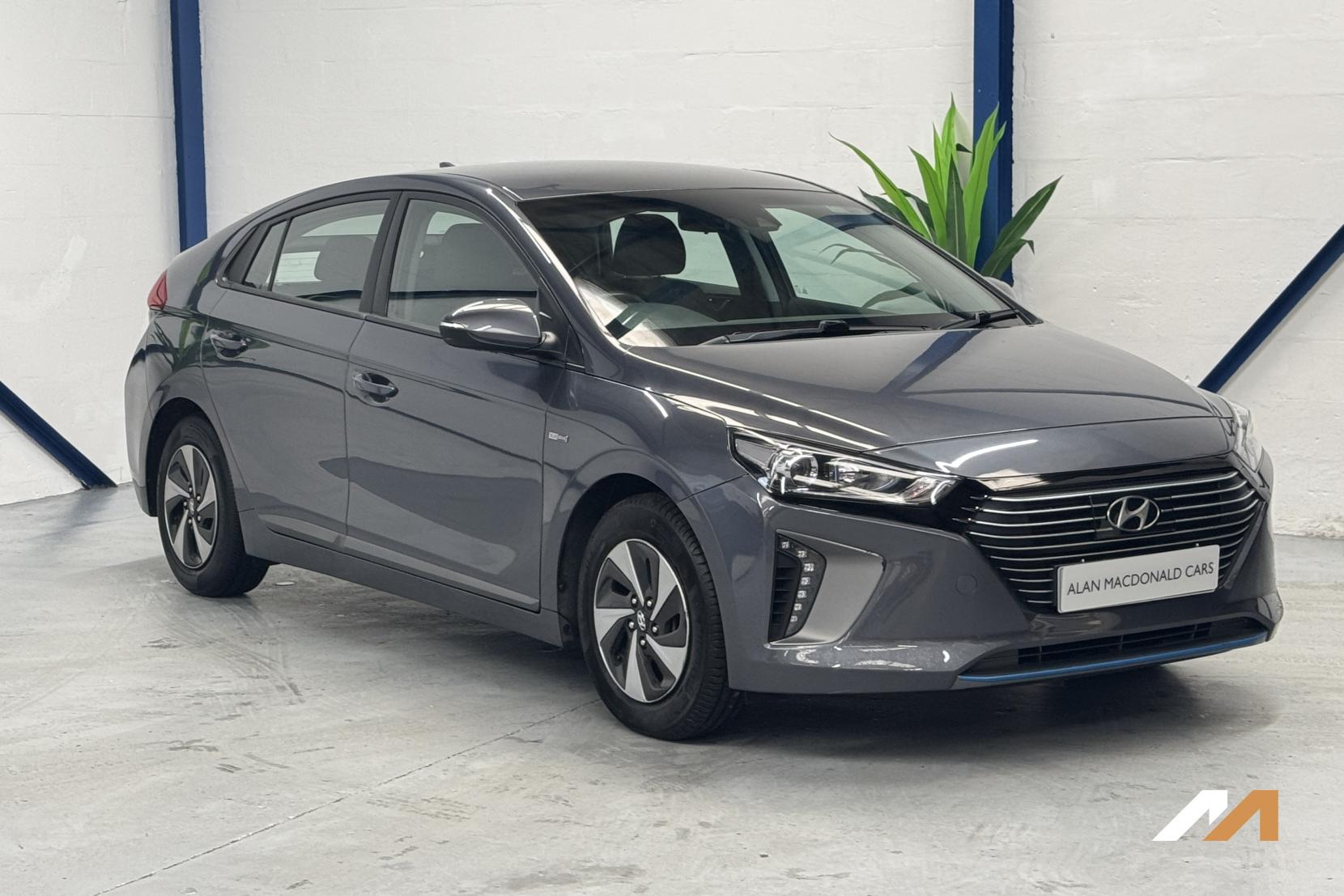 Hyundai IONIQ 1.6 h-GDi GPF SE Hatchback 5dr Petrol Hybrid DCT Euro 6 (s/s) (141 ps)