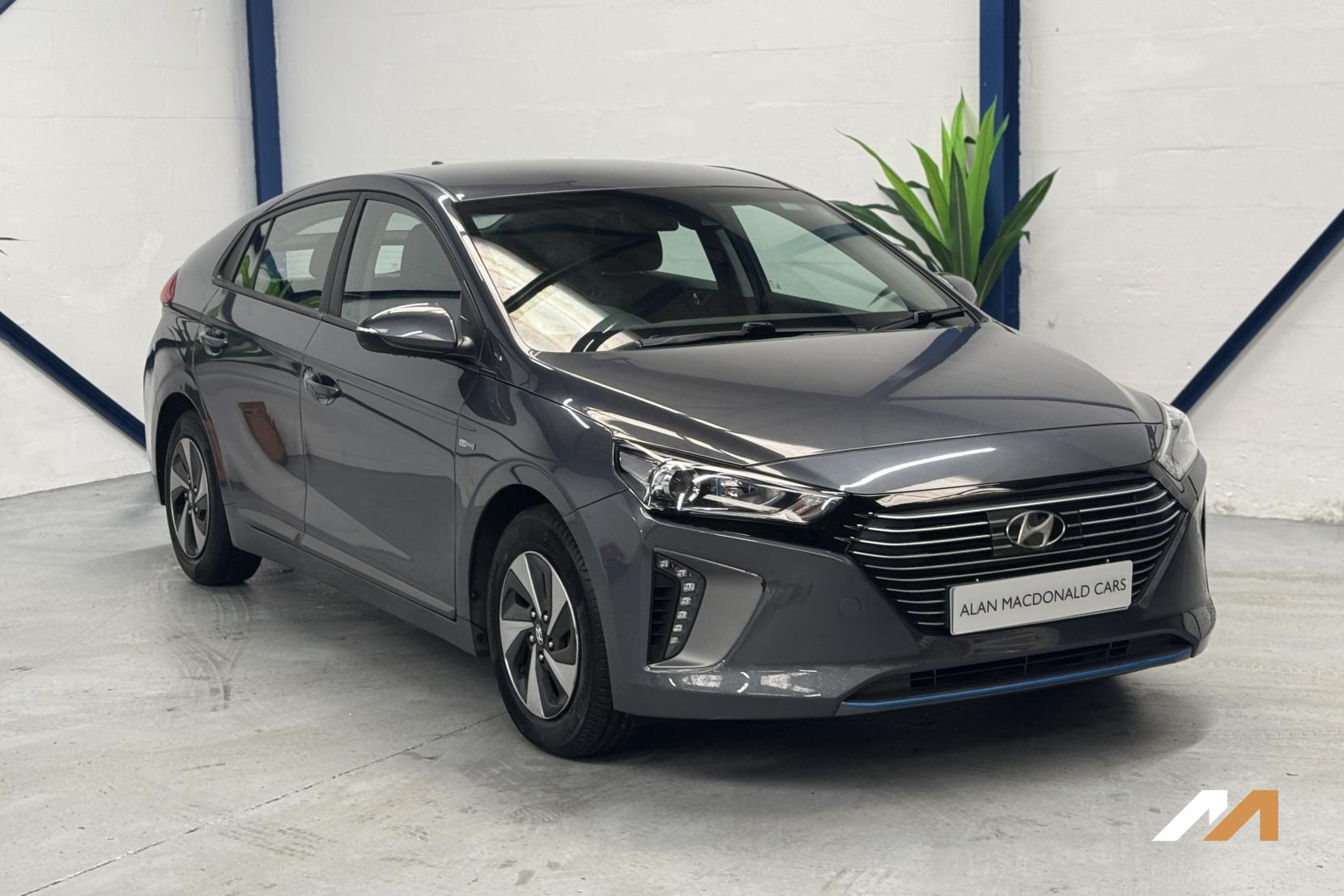 Hyundai IONIQ 1.6 h-GDi GPF SE Hatchback 5dr Petrol Hybrid DCT Euro 6 (s/s) (141 ps)