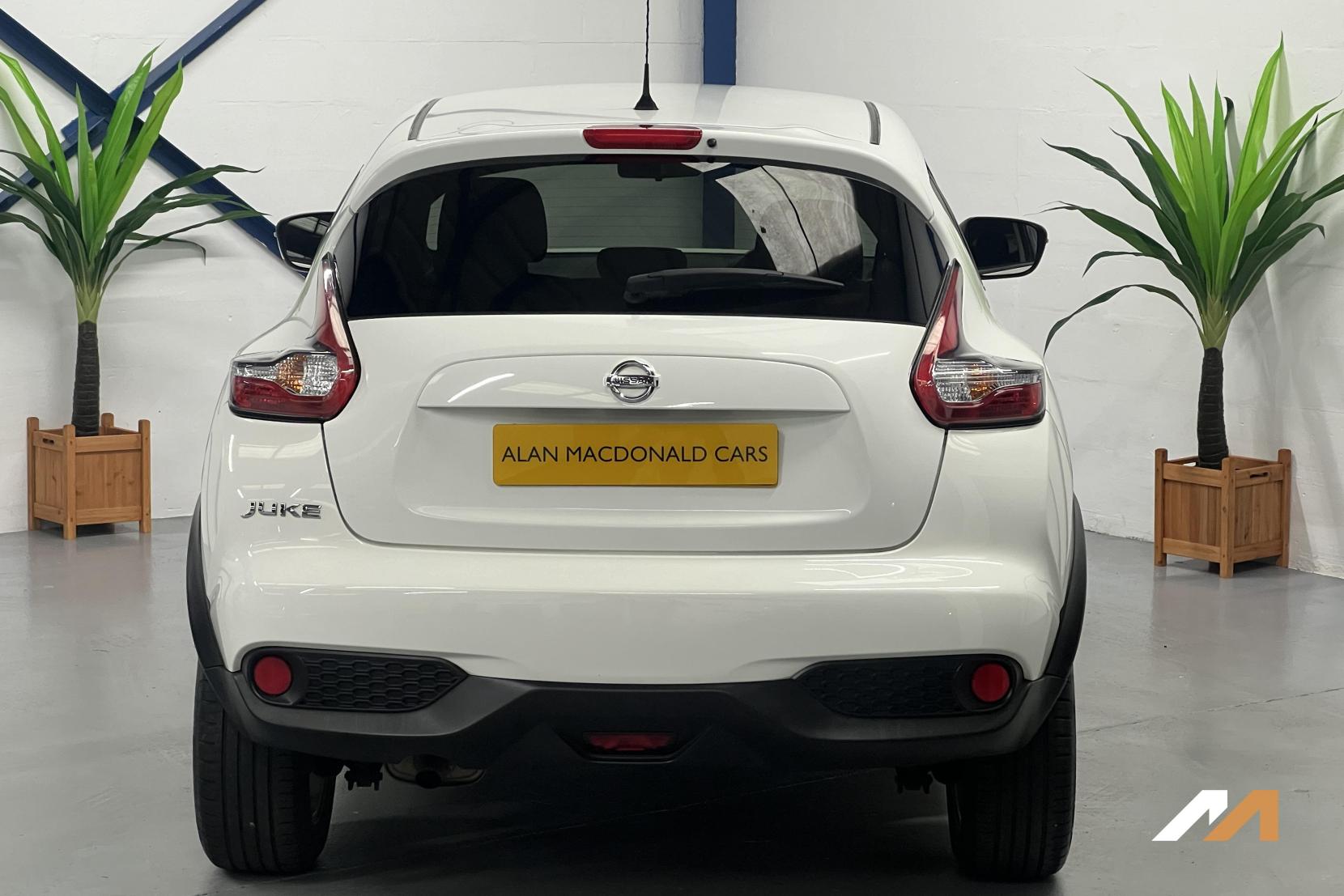 Nissan Juke 1.2 DIG-T Acenta SUV 5dr Petrol Manual Euro 6 (s/s) (115 ps)