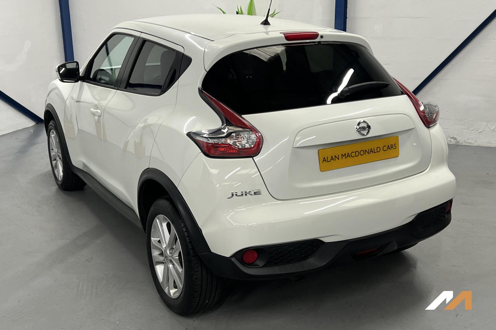 Nissan Juke 1.2 DIG-T Acenta SUV 5dr Petrol Manual Euro 6 (s/s) (115 ps)