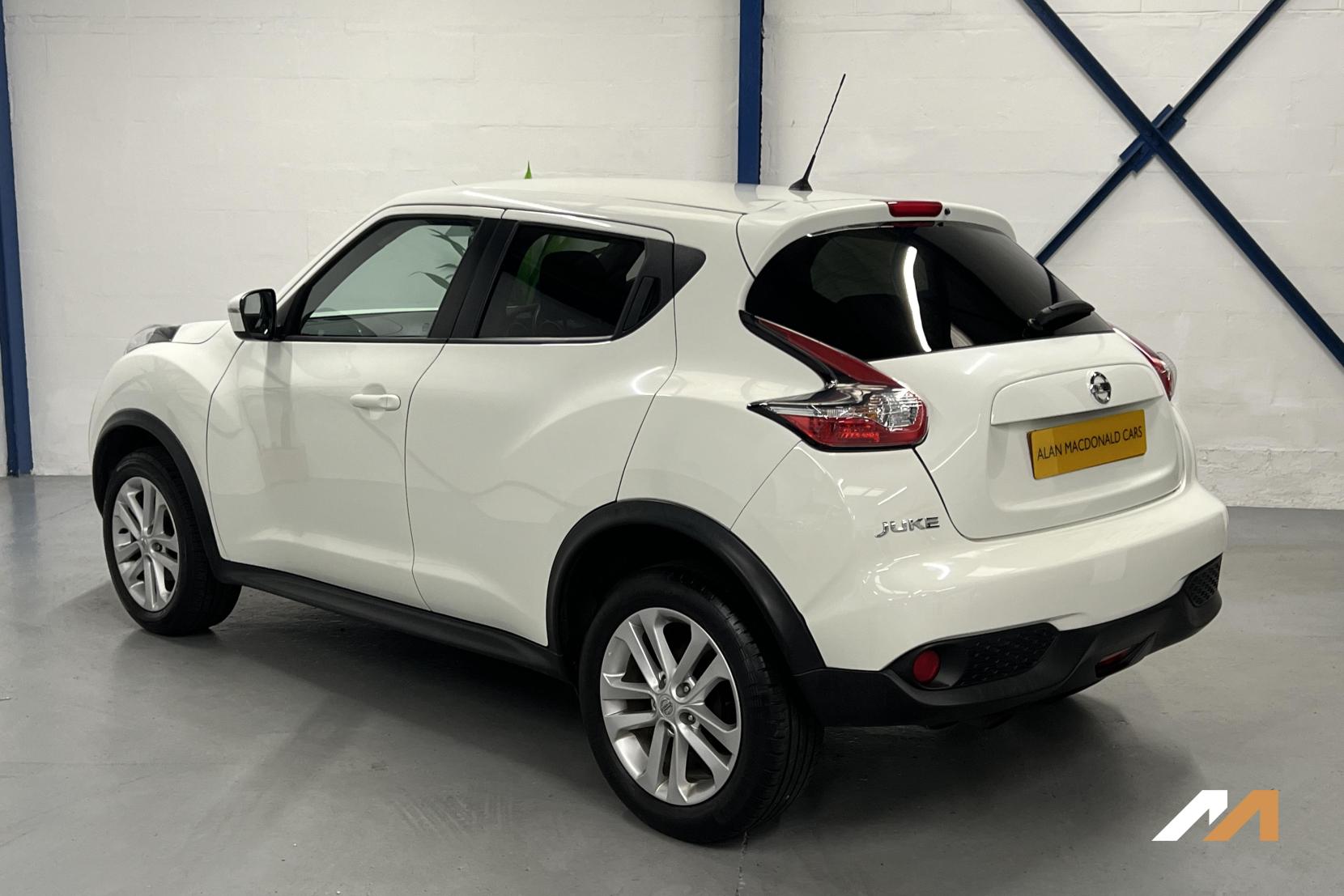 Nissan Juke 1.2 DIG-T Acenta SUV 5dr Petrol Manual Euro 6 (s/s) (115 ps)