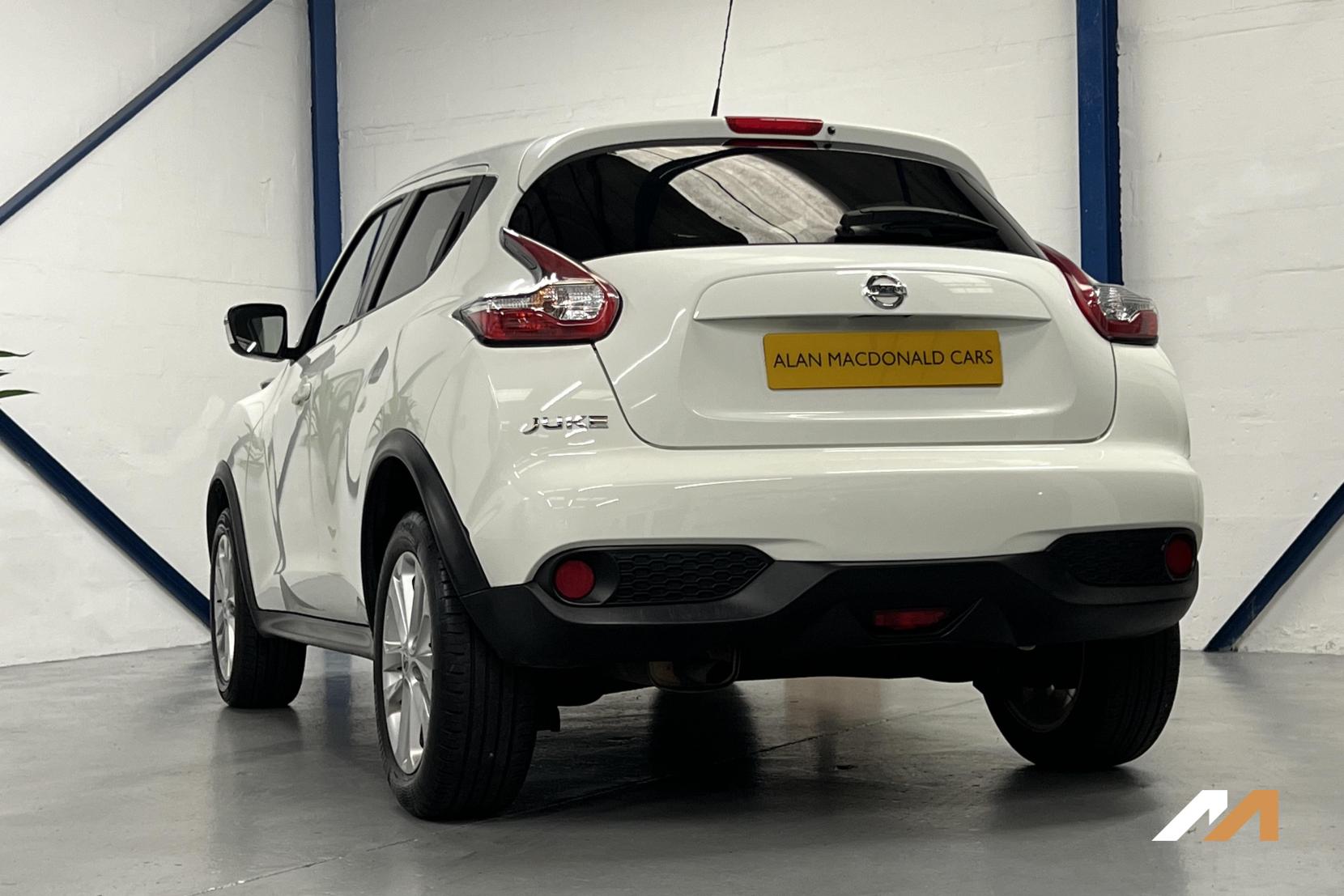 Nissan Juke 1.2 DIG-T Acenta SUV 5dr Petrol Manual Euro 6 (s/s) (115 ps)