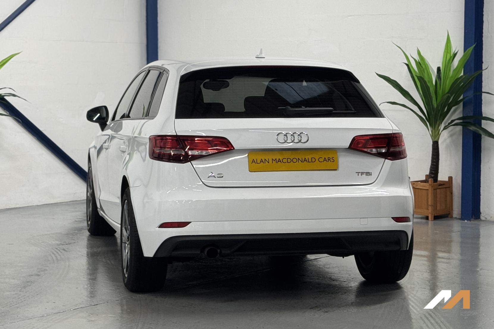 Audi A3 1.0 TFSI SE Sportback 5dr Petrol Manual Euro 6 (s/s) (116 ps)