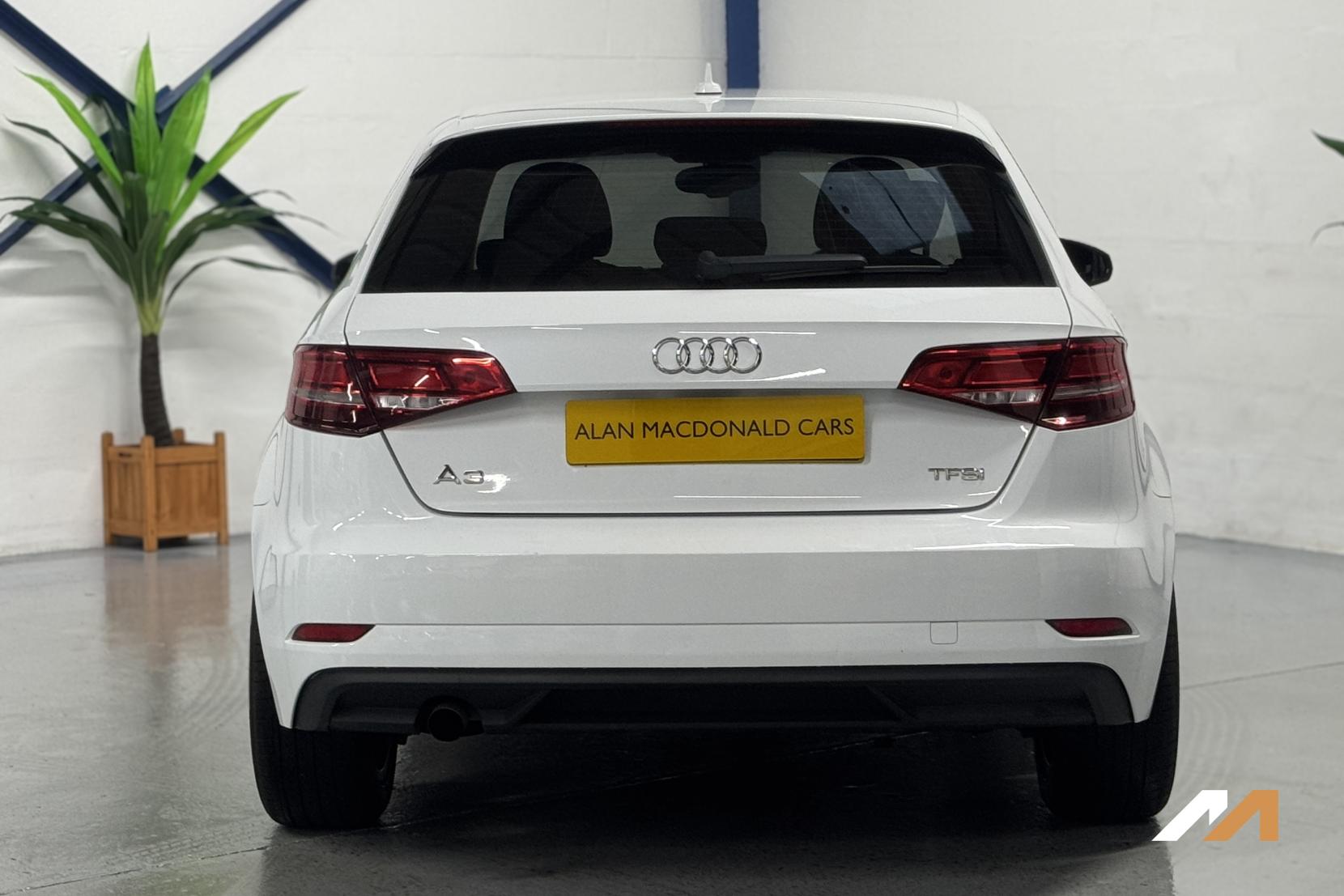 Audi A3 1.0 TFSI SE Sportback 5dr Petrol Manual Euro 6 (s/s) (116 ps)