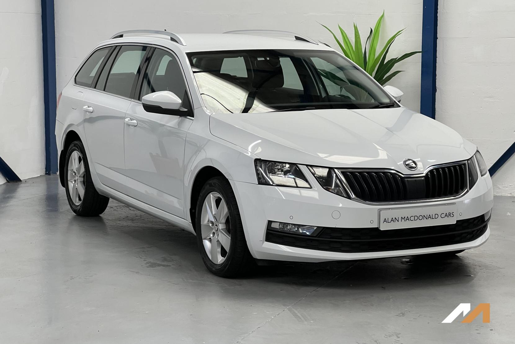 Skoda Octavia 1.6 TDI SE Technology Estate 5dr Diesel Manual Euro 6 (s/s) (115 ps)