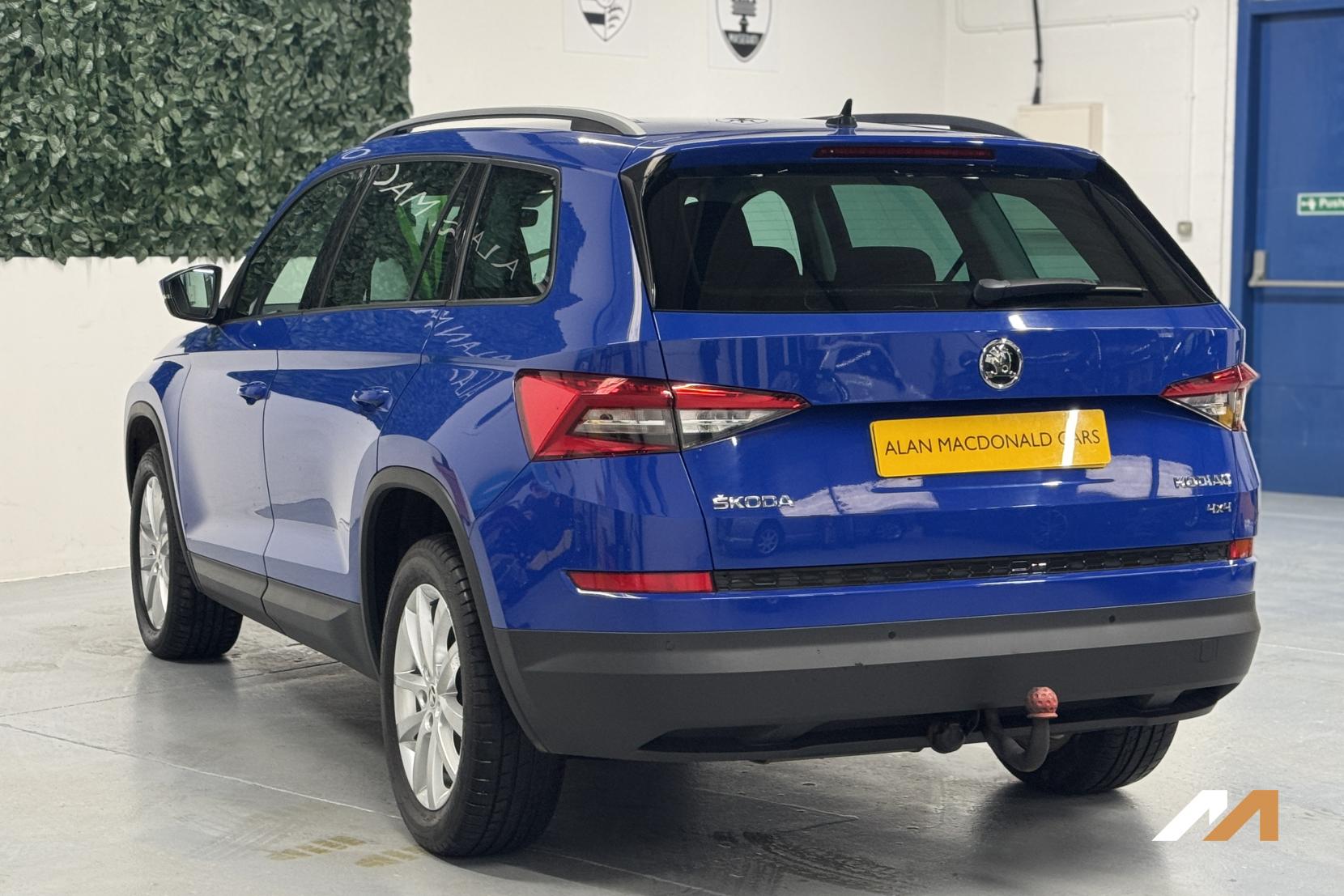 Skoda Kodiaq 2.0 TDI SE SUV 5dr Diesel Manual 4WD Euro 6 (s/s) (5 Seat) (150 ps)