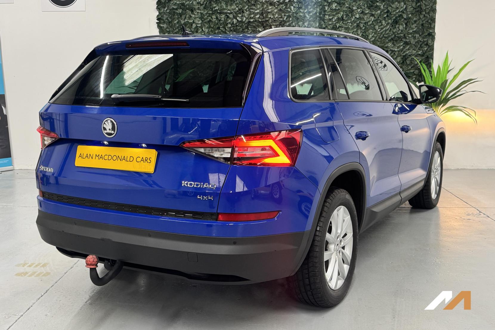 Skoda Kodiaq 2.0 TDI SE SUV 5dr Diesel Manual 4WD Euro 6 (s/s) (5 Seat) (150 ps)