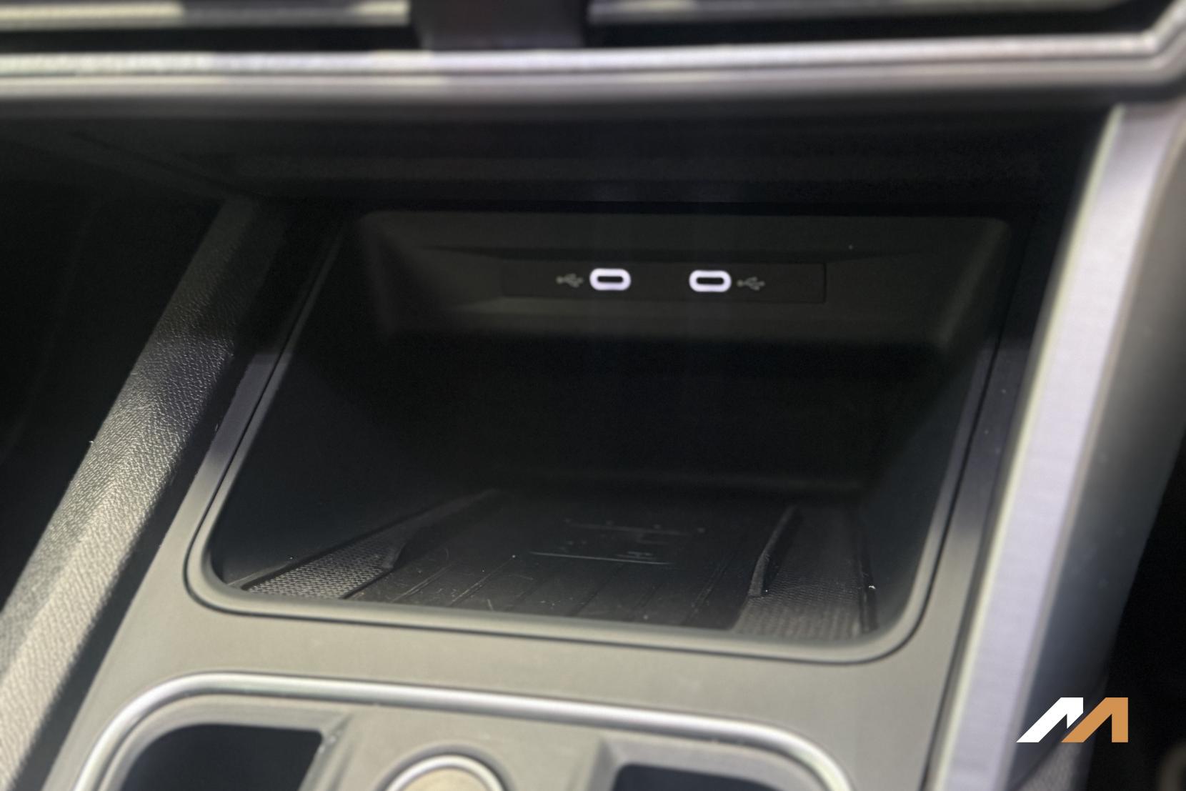 SEAT Leon 1.4 eHybrid 12.8kWh FR Hatchback 5dr Petrol Plug-in Hybrid DSG Euro 6 (s/s) (204 ps)