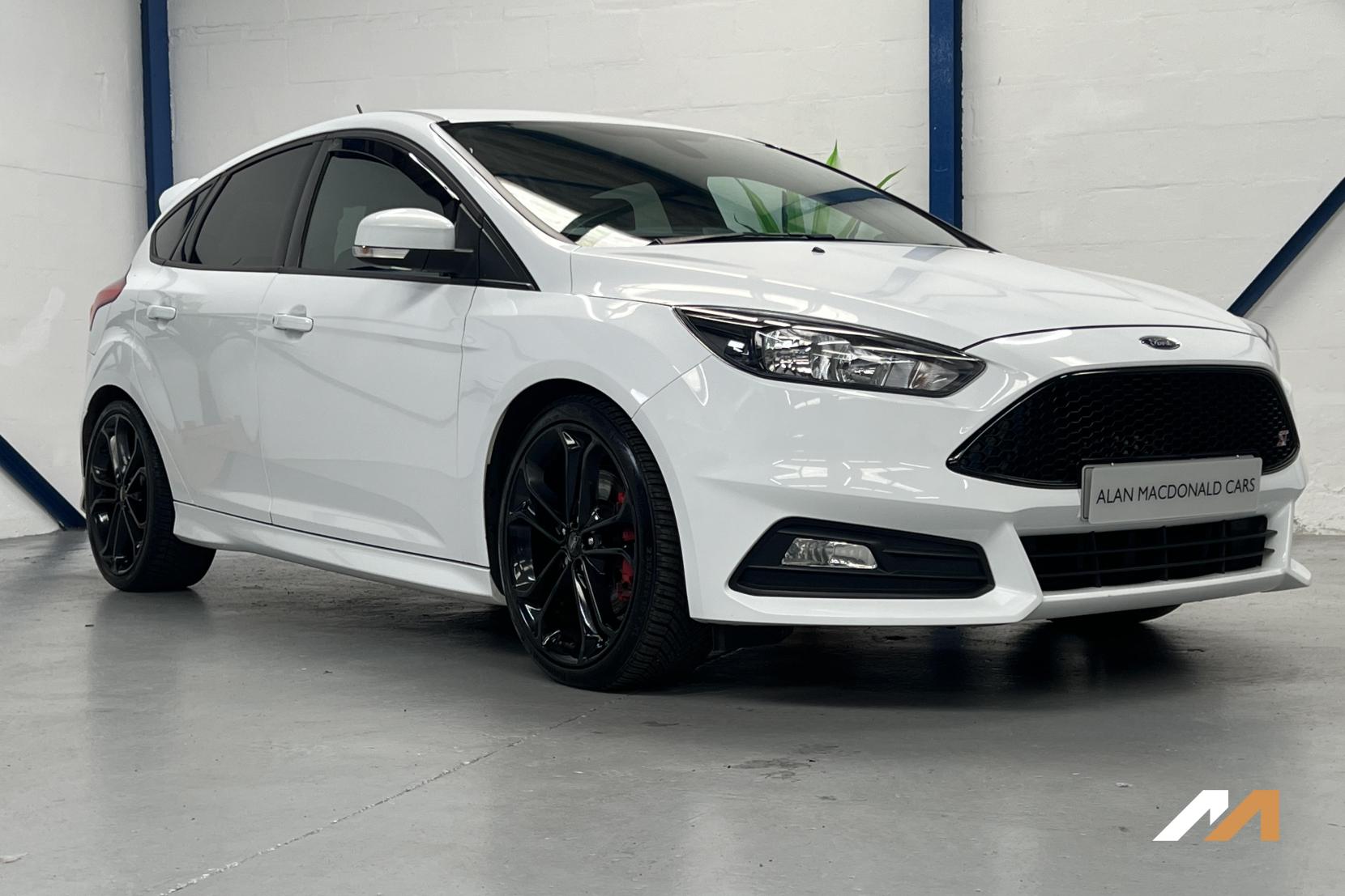 Ford Focus 2.0T EcoBoost ST-2 Hatchback 5dr Petrol Manual Euro 6 (s/s) (250 ps)