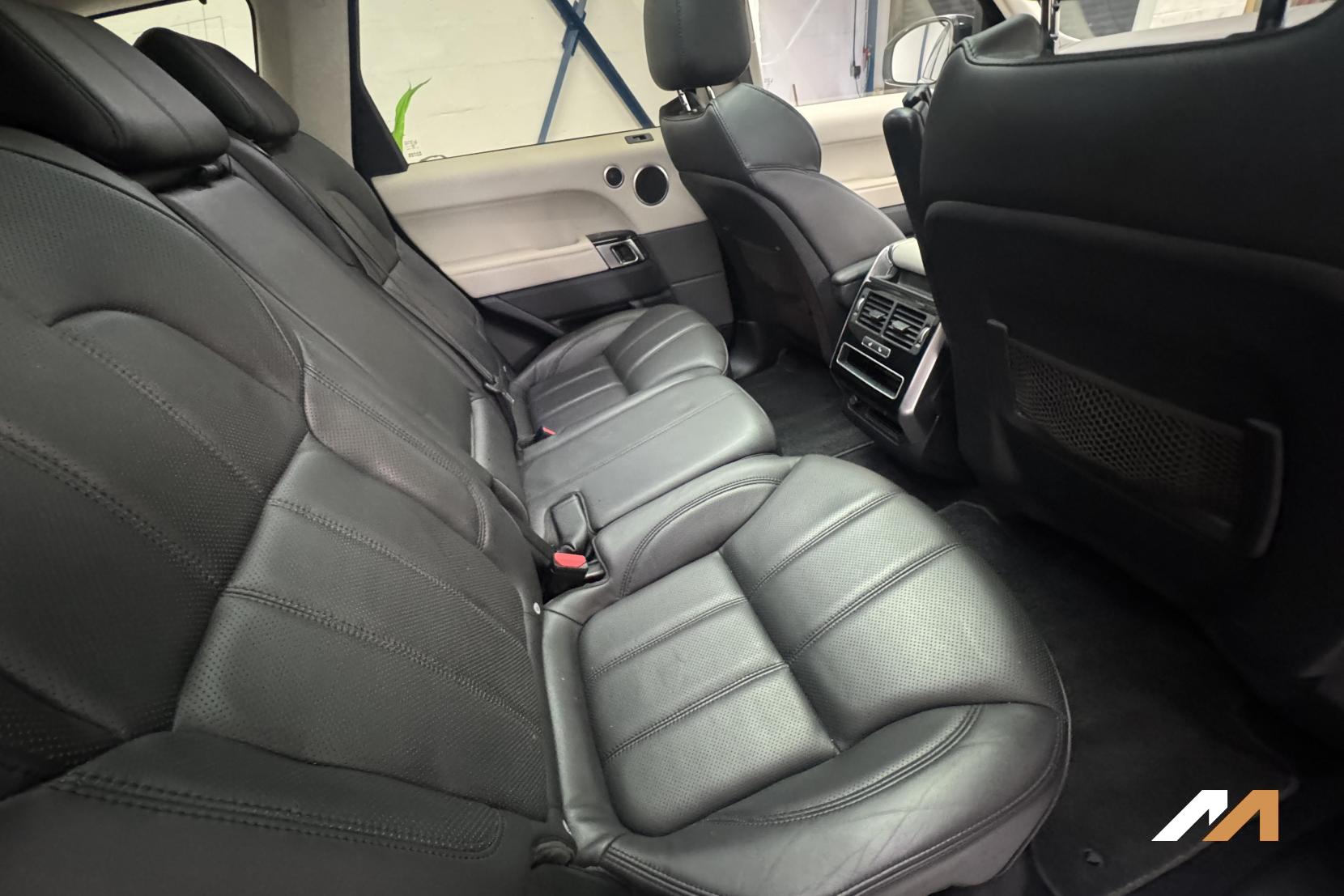 Land Rover Range Rover Sport 3.0 SD V6 HSE Dynamic SUV 5dr Diesel Auto 4WD Euro 6 (s/s) (306 ps)