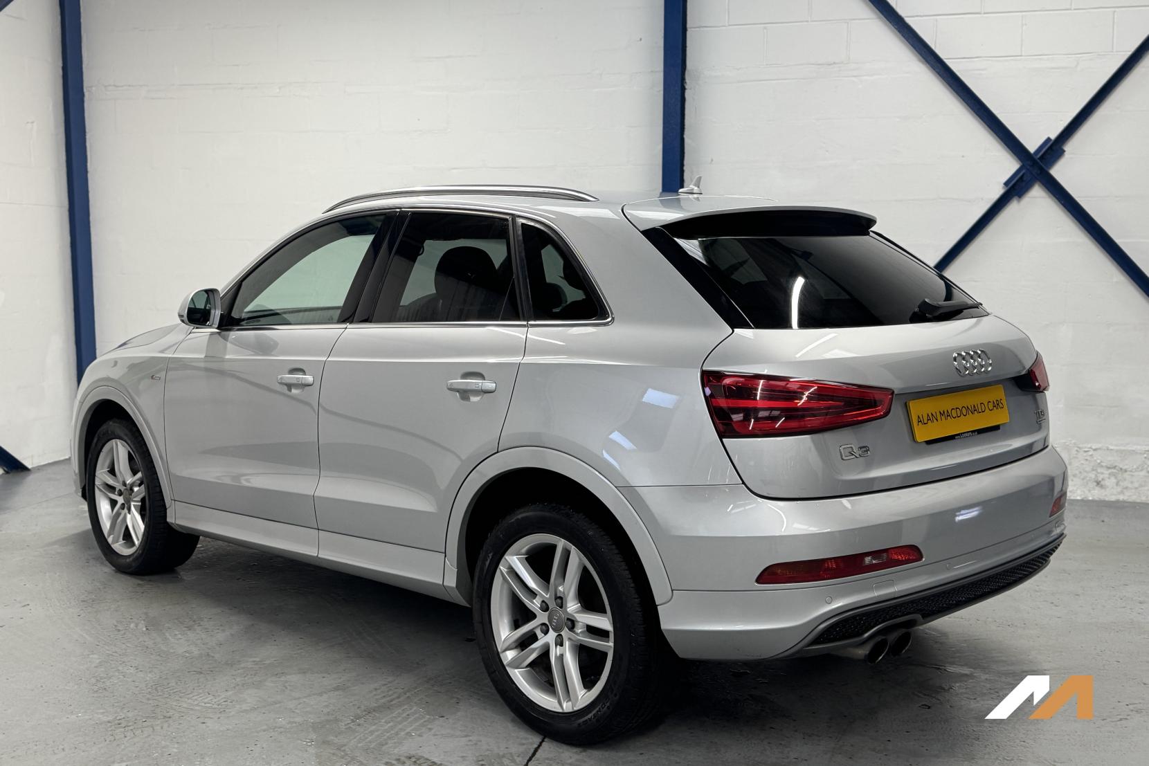 Audi Q3 2.0 TDI S line SUV 5dr Diesel S Tronic quattro Euro 5 (s/s) (177 ps)