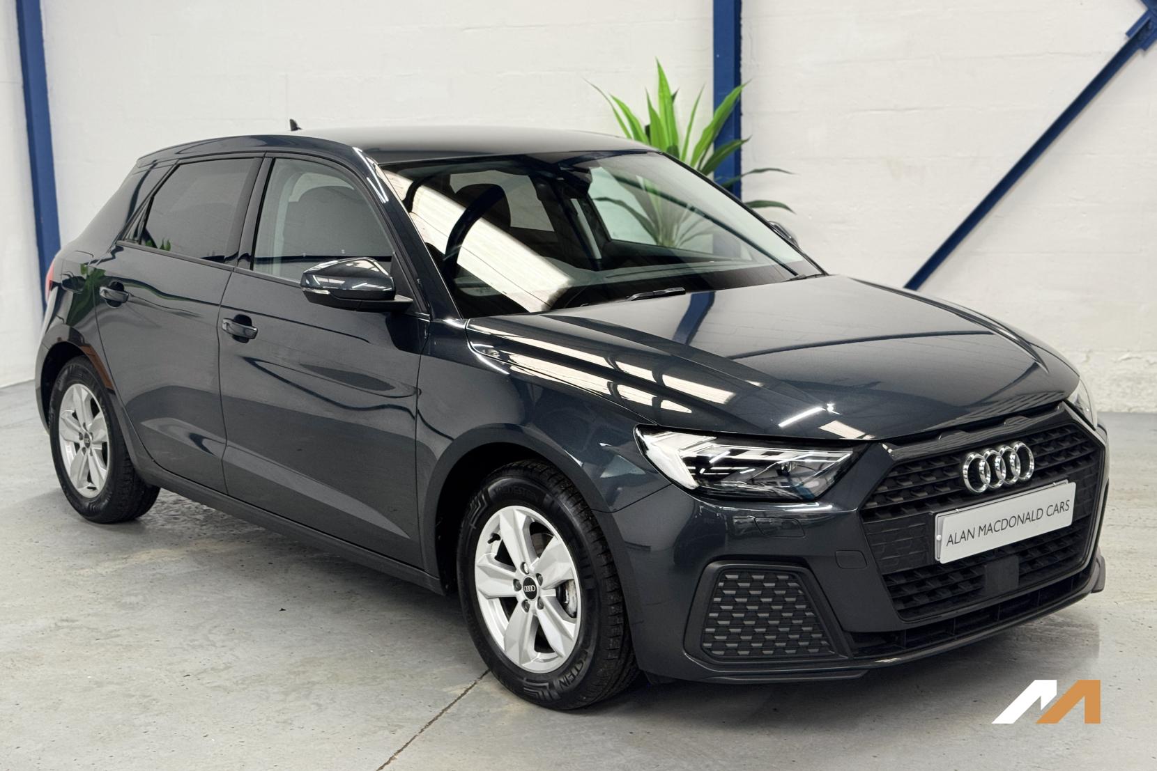 Audi A1 1.0 TFSI 25 Technik Sportback 5dr Petrol Manual Euro 6 (s/s) (95 ps)