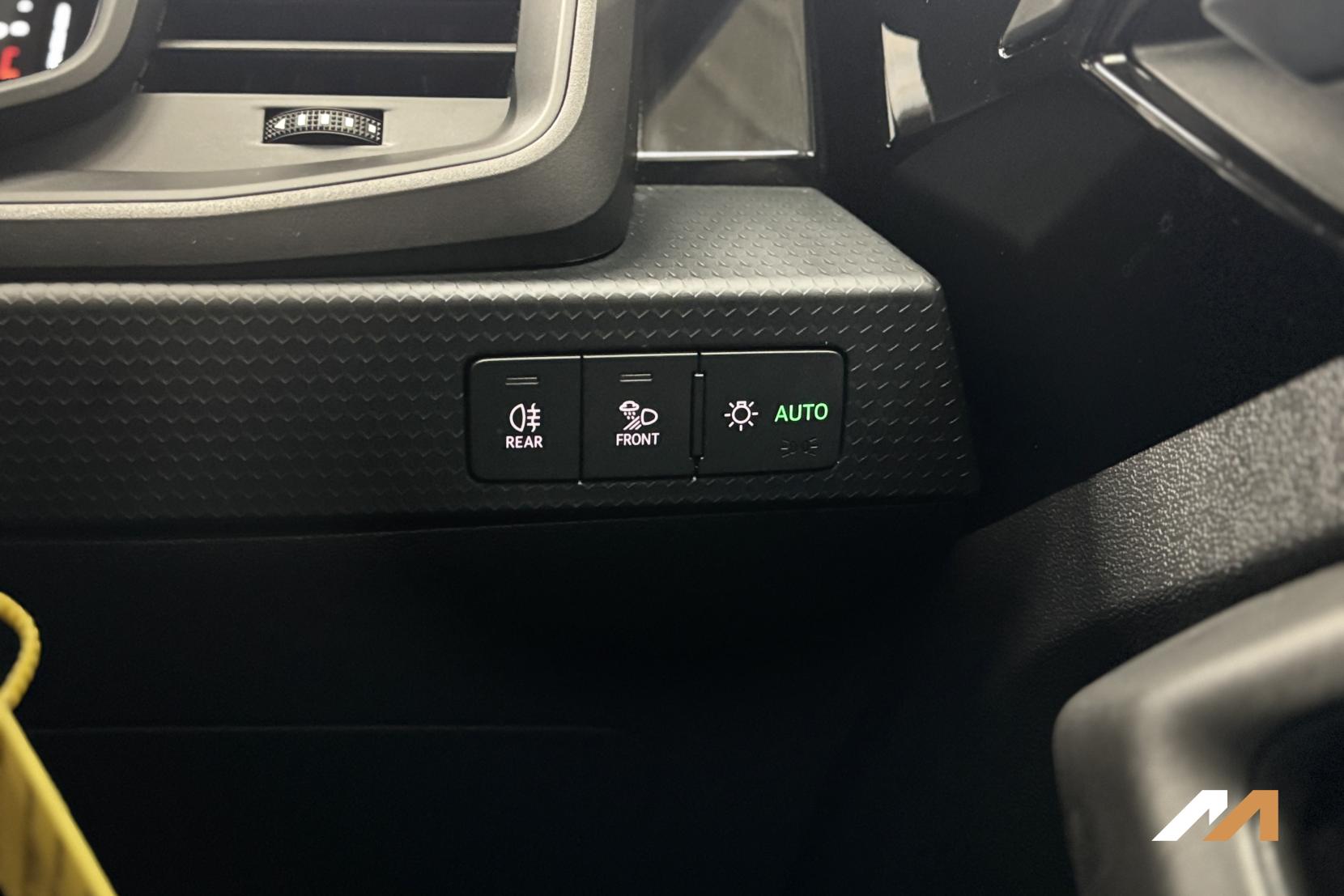 Audi A1 1.0 TFSI 25 Technik Sportback 5dr Petrol Manual Euro 6 (s/s) (95 ps)