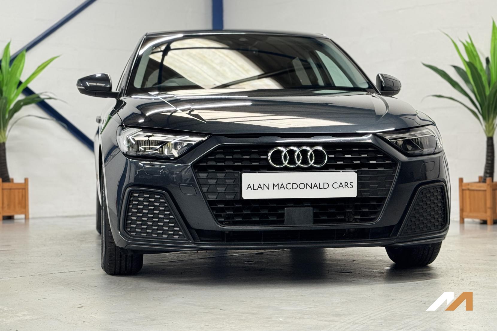 Audi A1 1.0 TFSI 25 Technik Sportback 5dr Petrol Manual Euro 6 (s/s) (95 ps)