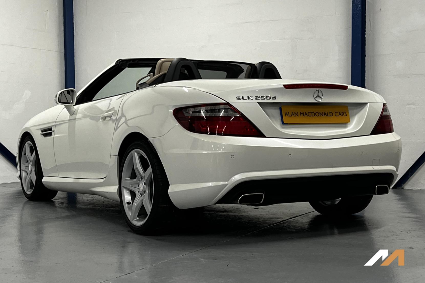 Mercedes-Benz SLK 2.1 SLK250d AMG Sport Convertible 2dr Diesel G-Tronic Euro 6 (s/s) (204 ps)