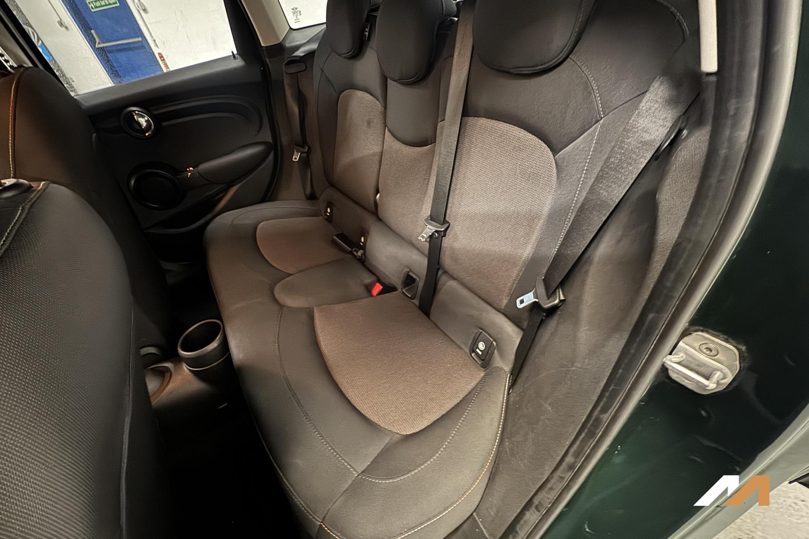 MINI Hatch 1.5 Cooper Hatchback 5dr Petrol Manual Euro 6 (s/s) (136 ps)