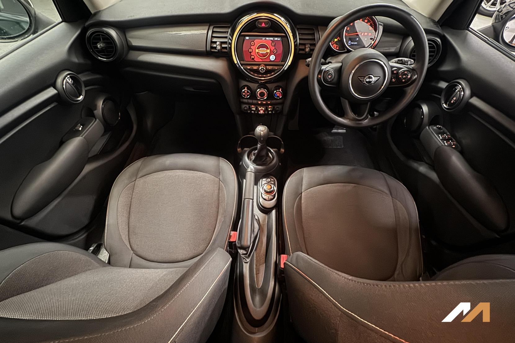 MINI Hatch 1.5 Cooper Hatchback 5dr Petrol Manual Euro 6 (s/s) (136 ps)