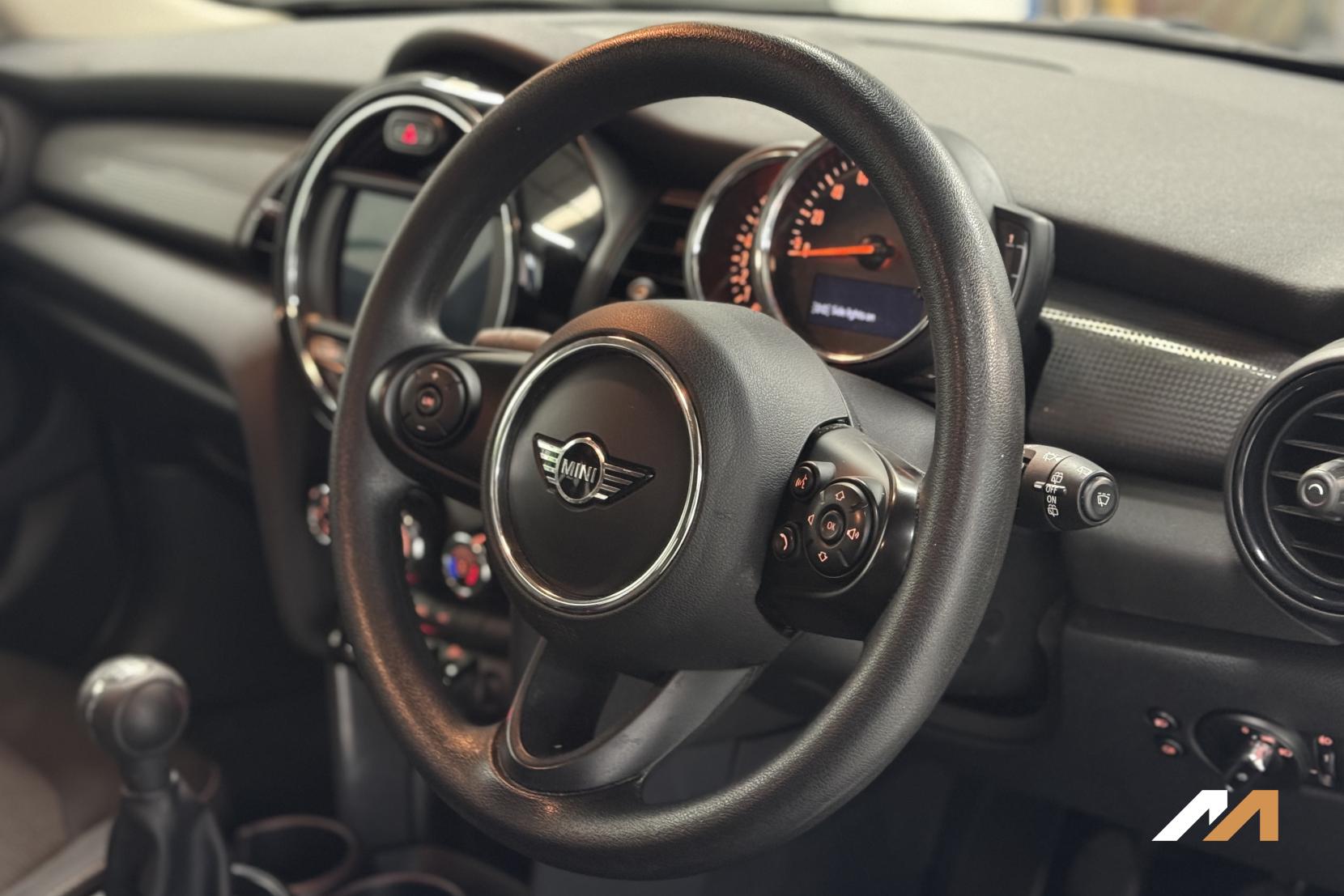 MINI Hatch 1.5 Cooper Hatchback 5dr Petrol Manual Euro 6 (s/s) (136 ps)