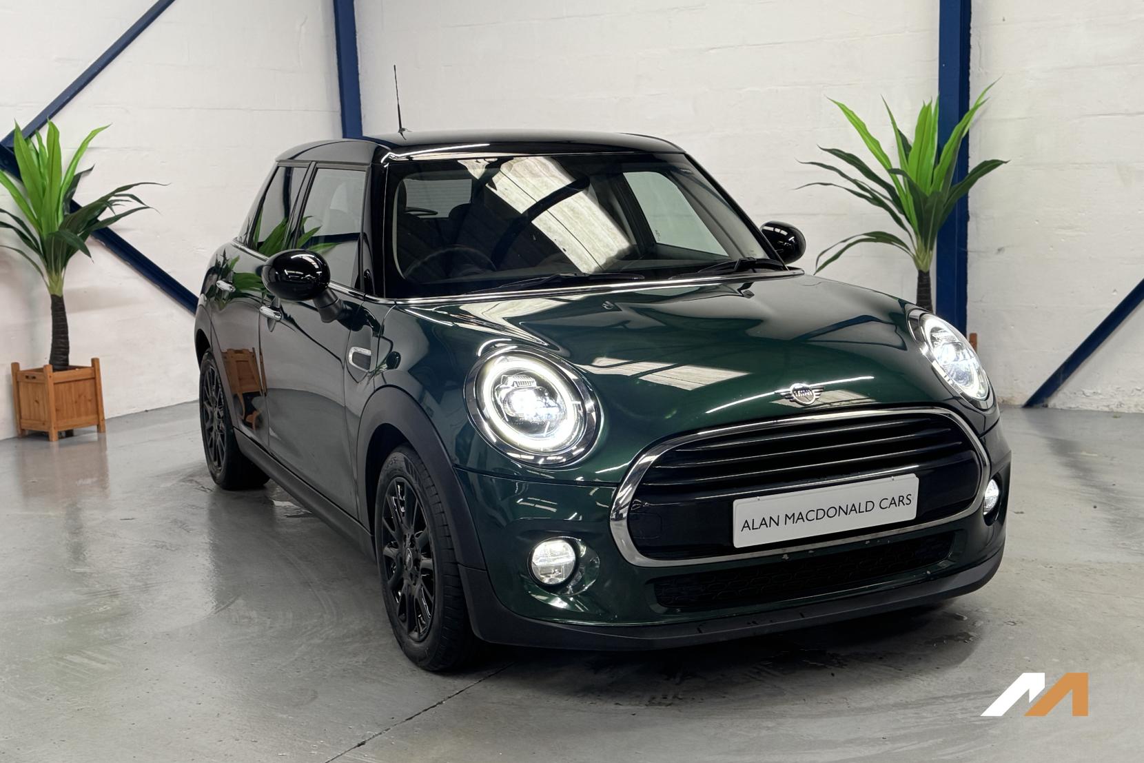 MINI Hatch 1.5 Cooper Hatchback 5dr Petrol Manual Euro 6 (s/s) (136 ps)