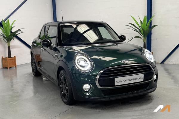 MINI Hatch 1.5 Cooper Hatchback 5dr Petrol Manual Euro 6 (s/s) (136 ps)