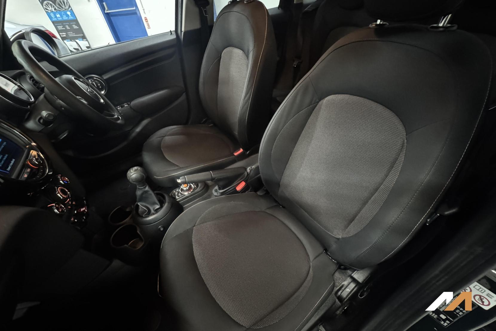 MINI Hatch 1.5 Cooper Hatchback 5dr Petrol Manual Euro 6 (s/s) (136 ps)