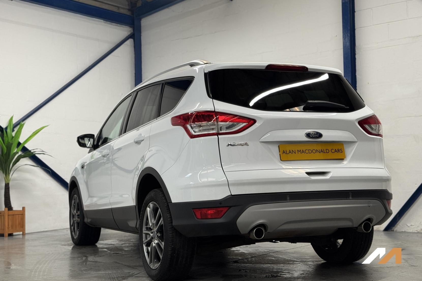 Ford Kuga 2.0 TDCi Titanium X SUV 5dr Diesel Manual 2WD Euro 6 (s/s) (150 ps)