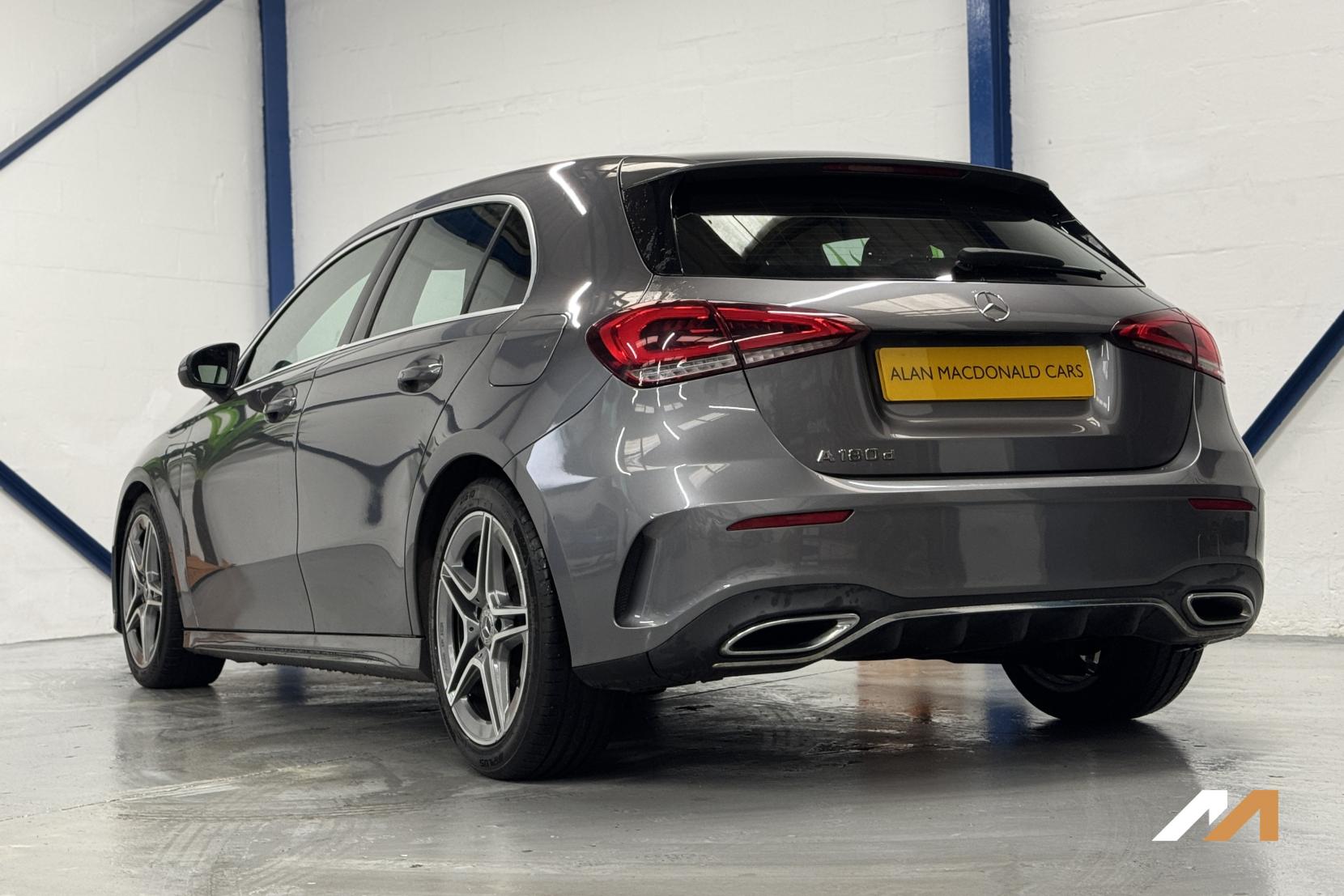 Mercedes-Benz A Class 1.5 A180d AMG Line Hatchback 5dr Diesel 7G-DCT Euro 6 (s/s) (116 ps)