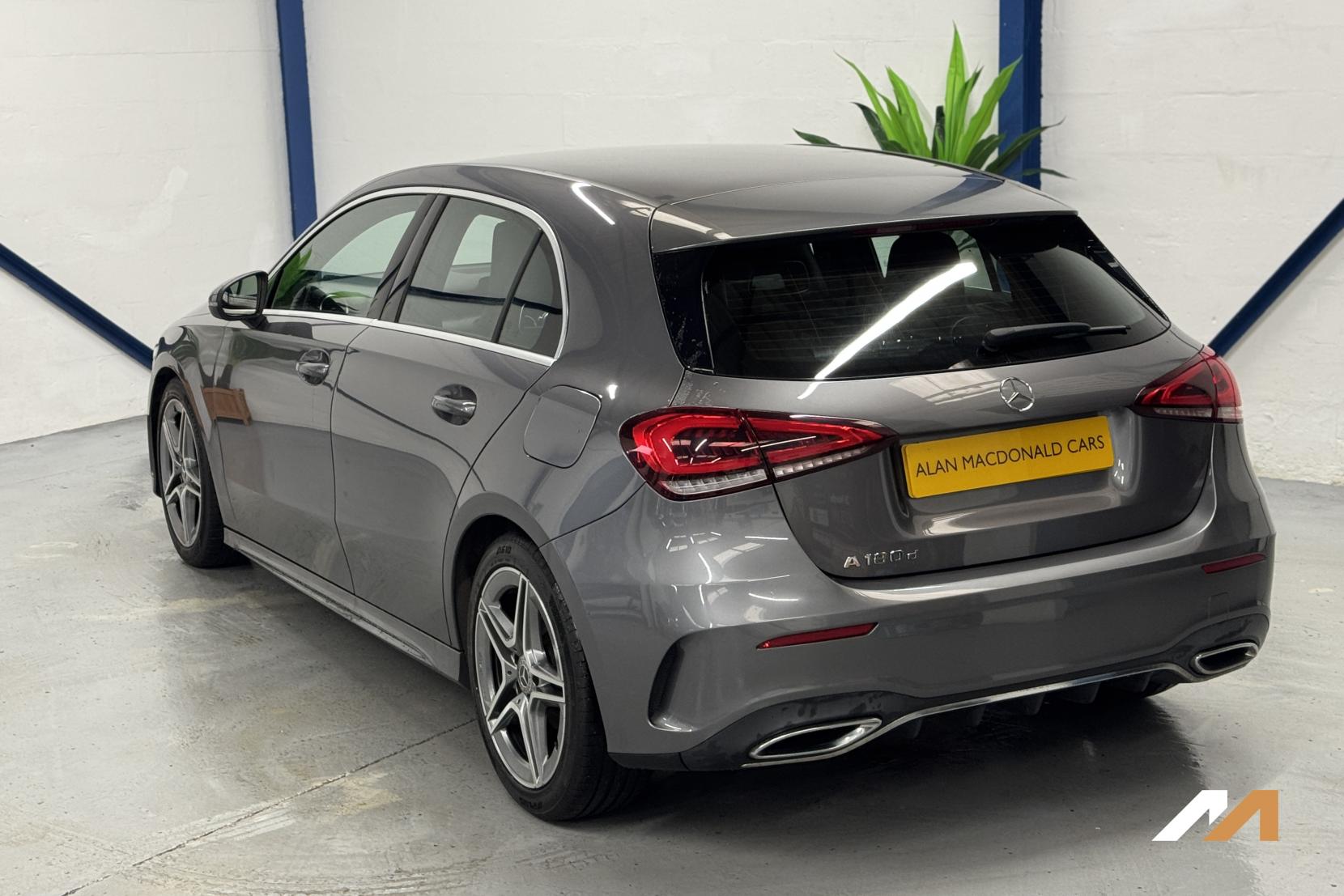 Mercedes-Benz A Class 1.5 A180d AMG Line Hatchback 5dr Diesel 7G-DCT Euro 6 (s/s) (116 ps)