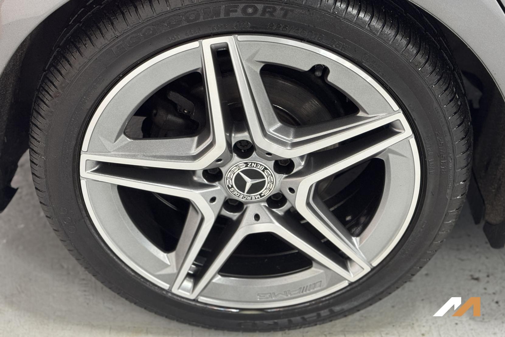 Mercedes-Benz A Class 1.5 A180d AMG Line Hatchback 5dr Diesel 7G-DCT Euro 6 (s/s) (116 ps)