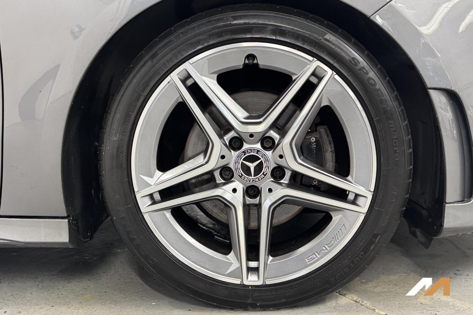 Mercedes-Benz A Class 1.5 A180d AMG Line Hatchback 5dr Diesel 7G-DCT Euro 6 (s/s) (116 ps)