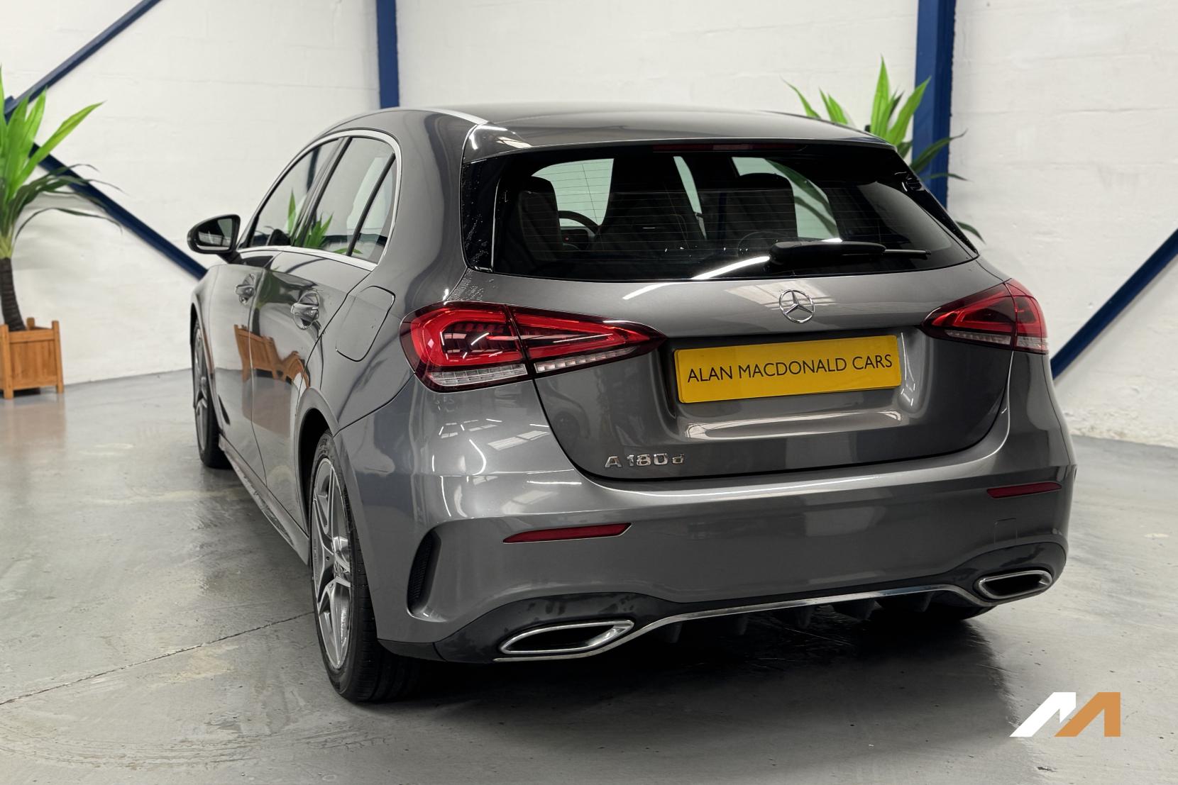Mercedes-Benz A Class 1.5 A180d AMG Line Hatchback 5dr Diesel 7G-DCT Euro 6 (s/s) (116 ps)