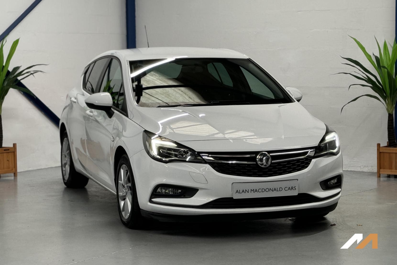 Vauxhall Astra 1.6 CDTi ecoTEC BlueInjection Design Hatchback 5dr Diesel Manual Euro 6 (s/s) (110 ps)