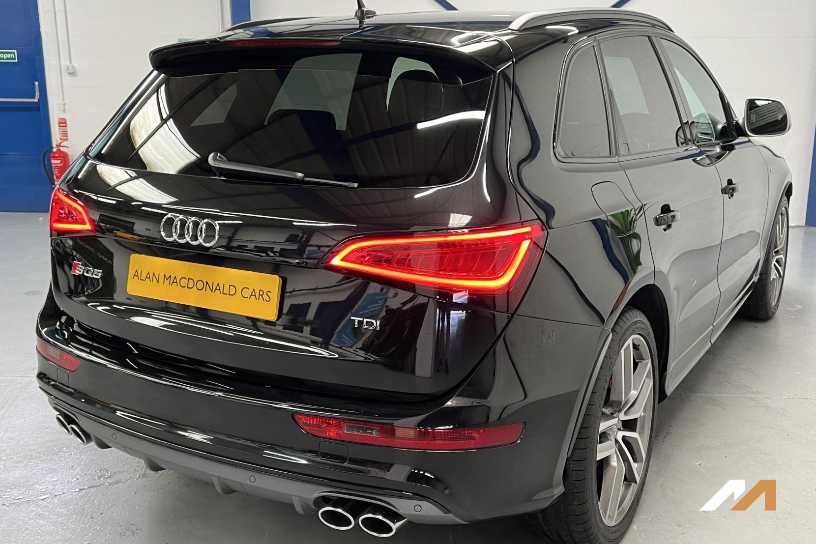 Audi SQ5 3.0 BiTDI V6 SUV 5dr Diesel Tiptronic quattro Euro 6 (s/s) (313 ps)