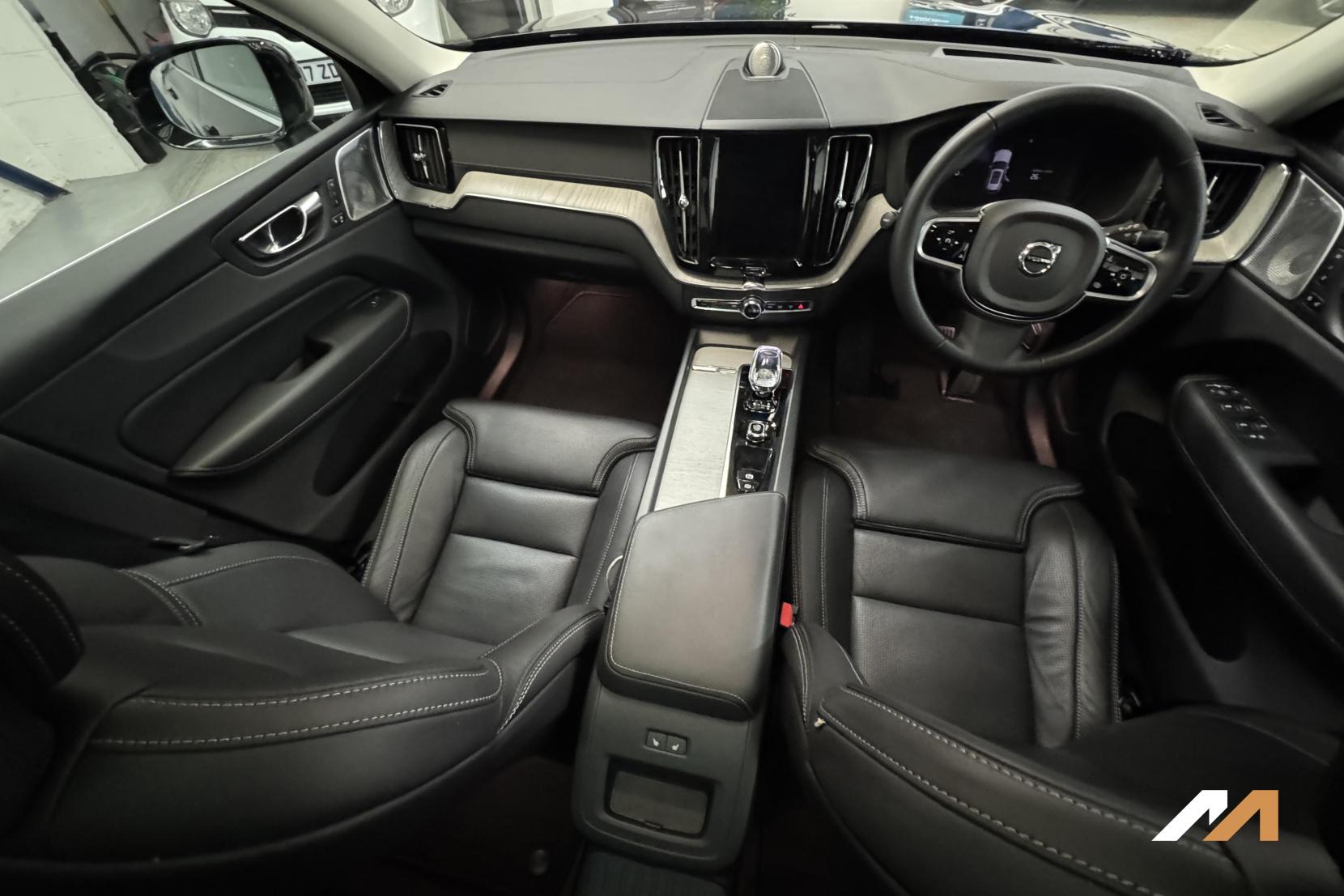 Volvo XC60 2.0h T8 18.8kWh Ultra Bright SUV 5dr Petrol Plug-in Hybrid Auto AWD Euro 6 (s/s) (455 ps)