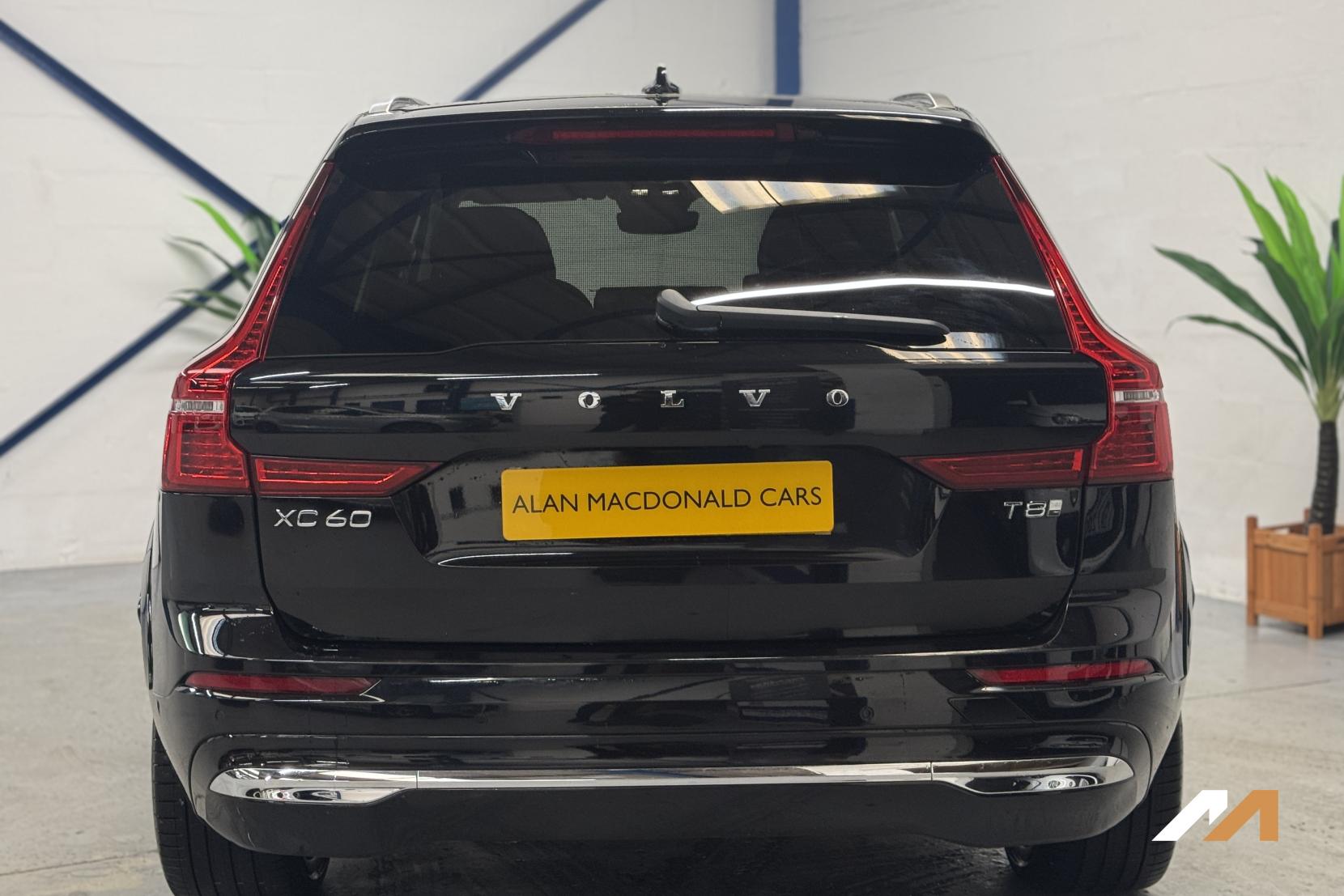 Volvo XC60 2.0h T8 18.8kWh Ultra Bright SUV 5dr Petrol Plug-in Hybrid Auto AWD Euro 6 (s/s) (455 ps)