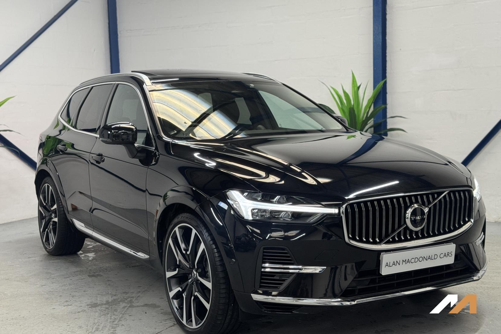 Volvo XC60 2.0h T8 18.8kWh Ultra Bright SUV 5dr Petrol Plug-in Hybrid Auto AWD Euro 6 (s/s) (455 ps)