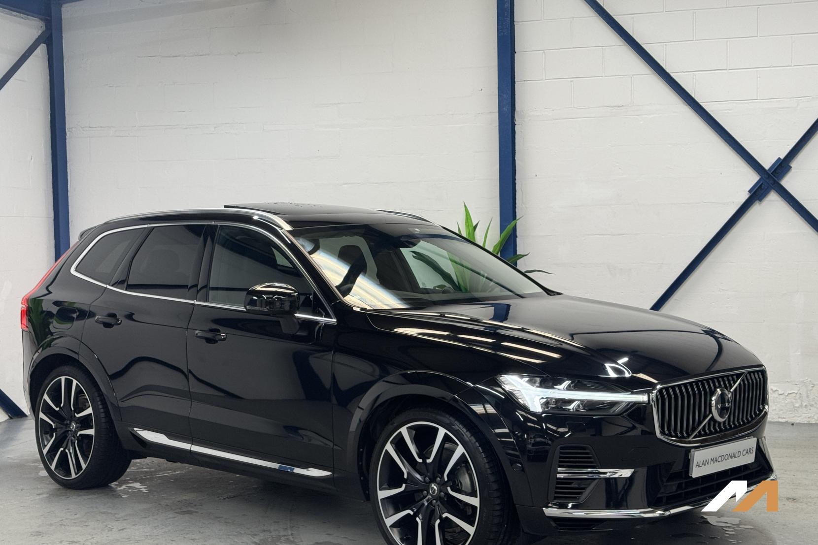 Volvo XC60 2.0h T8 18.8kWh Ultra Bright SUV 5dr Petrol Plug-in Hybrid Auto AWD Euro 6 (s/s) (455 ps)