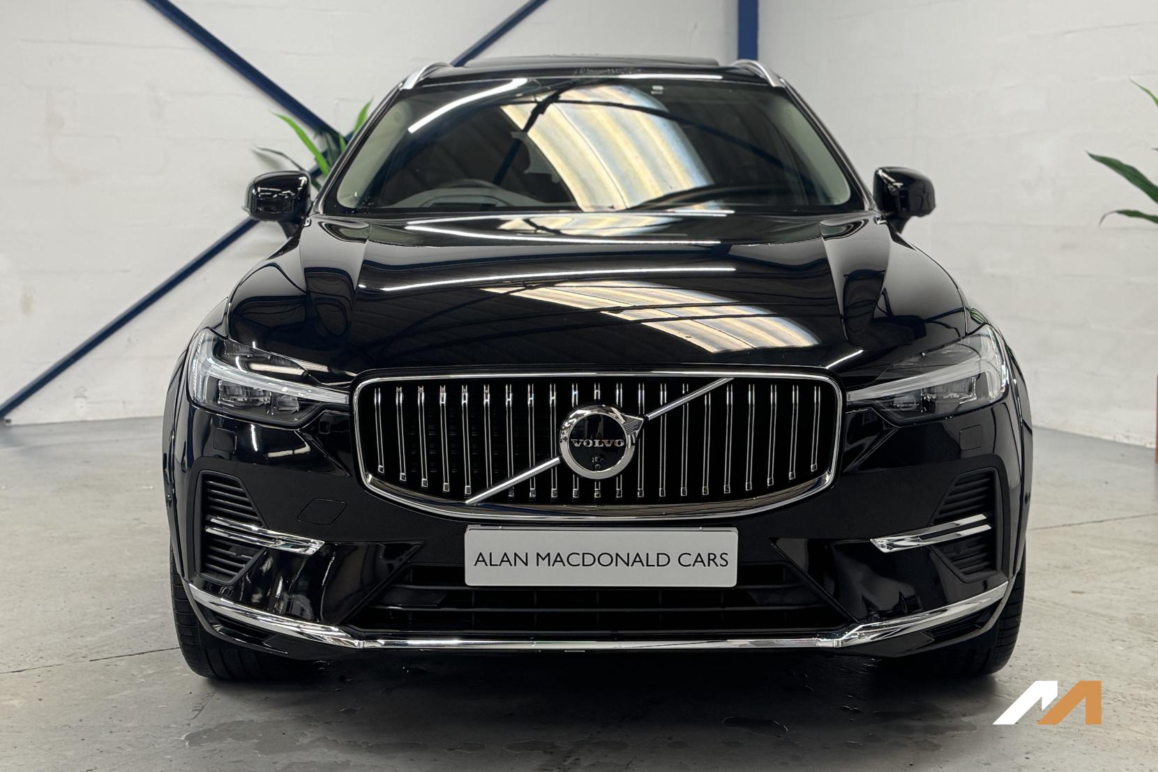 Volvo XC60 2.0h T8 18.8kWh Ultra Bright SUV 5dr Petrol Plug-in Hybrid Auto AWD Euro 6 (s/s) (455 ps)