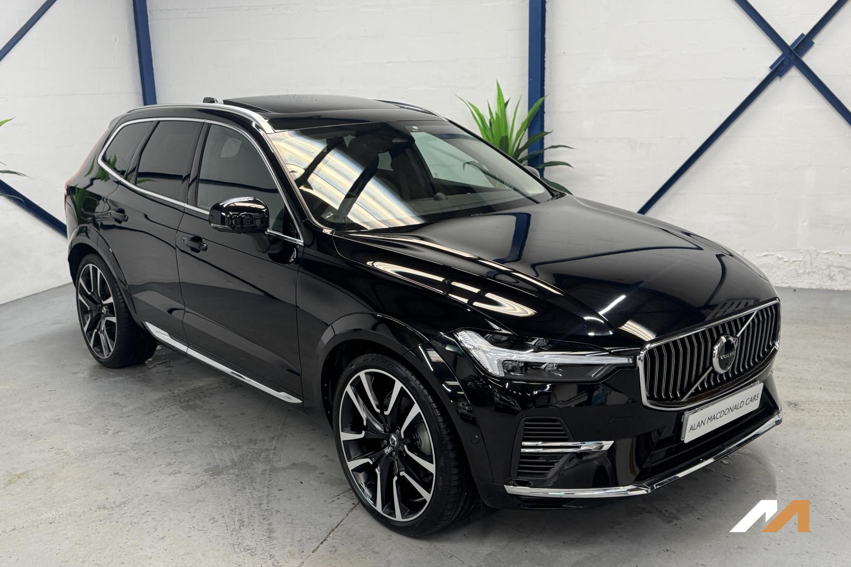 Volvo XC60 2.0h T8 18.8kWh Ultra Bright SUV 5dr Petrol Plug-in Hybrid Auto AWD Euro 6 (s/s) (455 ps)