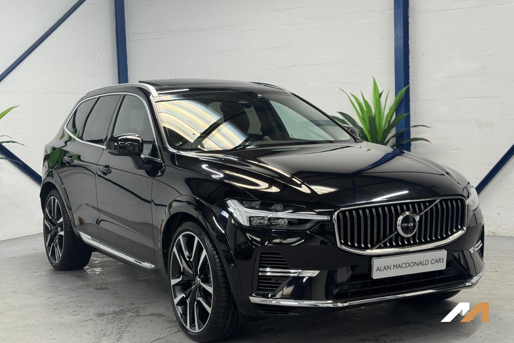 Volvo XC60 2.0h T8 18.8kWh Ultra Bright SUV 5dr Petrol Plug-in Hybrid Auto AWD Euro 6 (s/s) (455 ps)