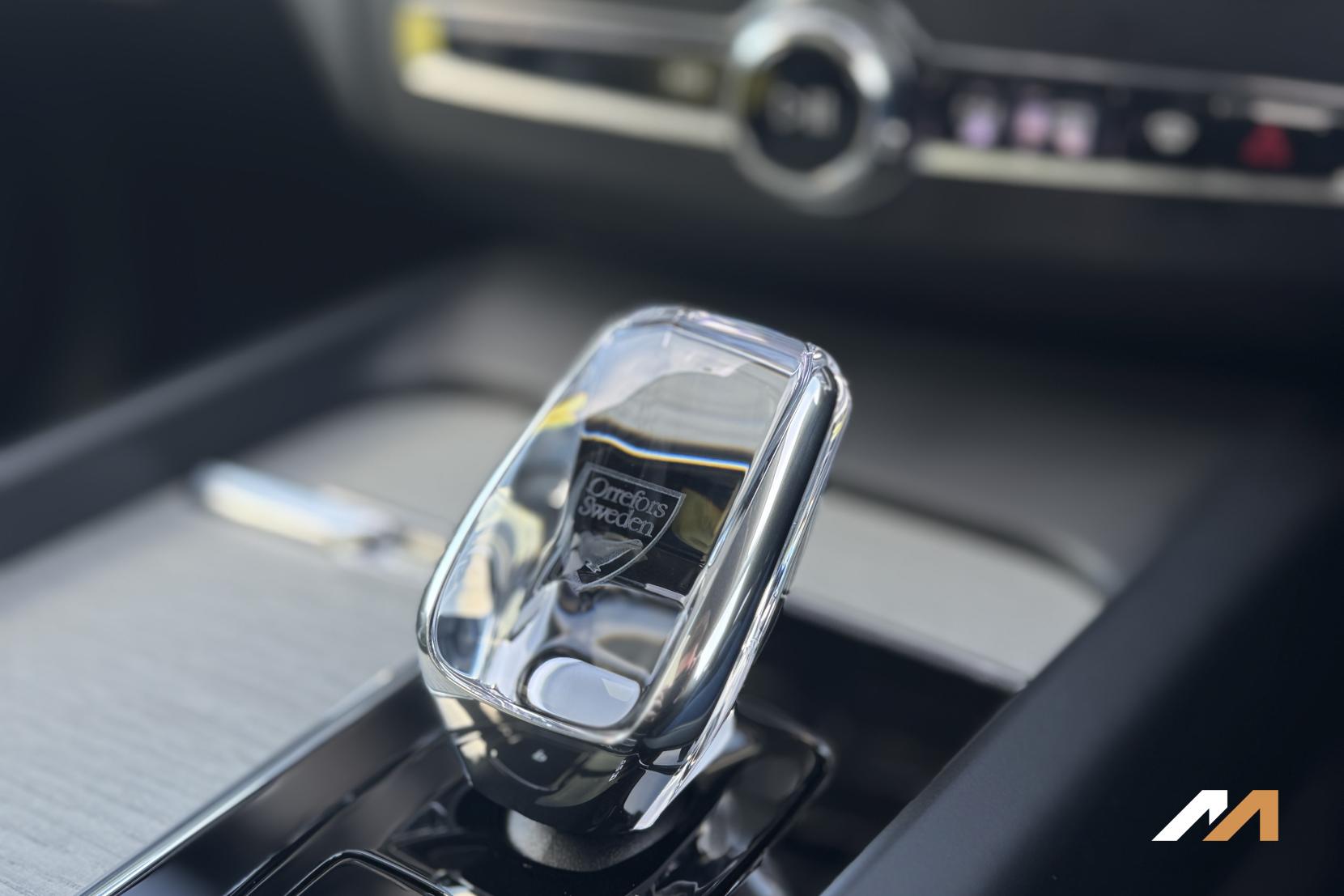 Volvo XC60 2.0h T8 18.8kWh Ultra Bright SUV 5dr Petrol Plug-in Hybrid Auto AWD Euro 6 (s/s) (455 ps)