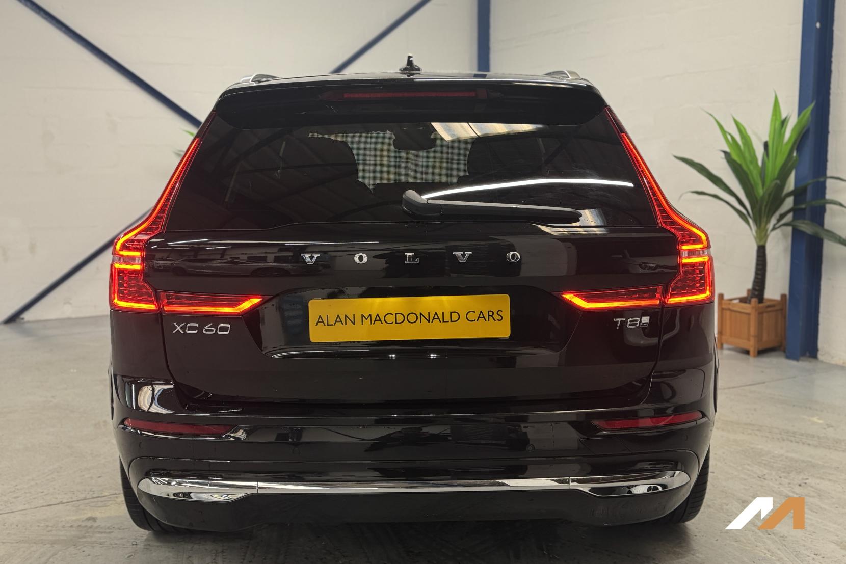 Volvo XC60 2.0h T8 18.8kWh Ultra Bright SUV 5dr Petrol Plug-in Hybrid Auto AWD Euro 6 (s/s) (455 ps)