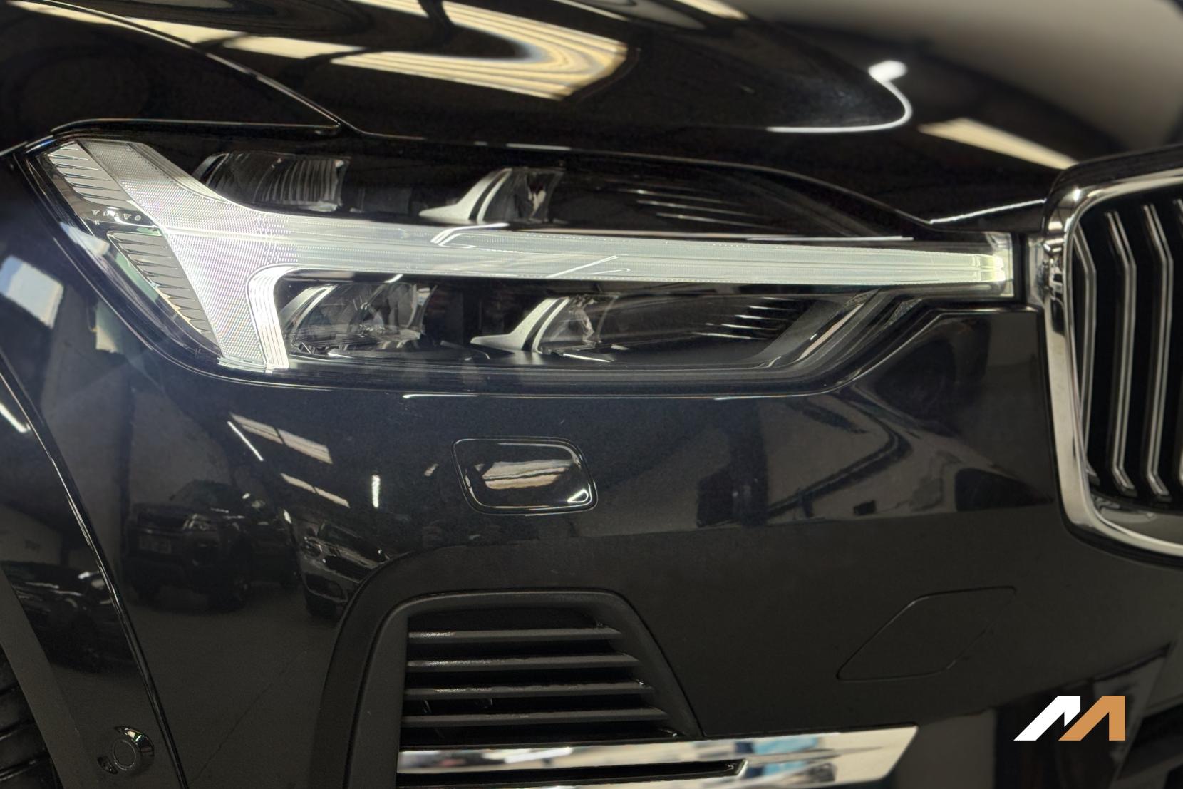 Volvo XC60 2.0h T8 18.8kWh Ultra Bright SUV 5dr Petrol Plug-in Hybrid Auto AWD Euro 6 (s/s) (455 ps)