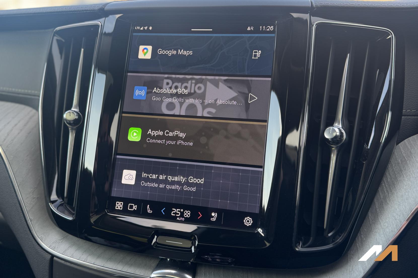 Volvo XC60 2.0h T8 18.8kWh Ultra Bright SUV 5dr Petrol Plug-in Hybrid Auto AWD Euro 6 (s/s) (455 ps)