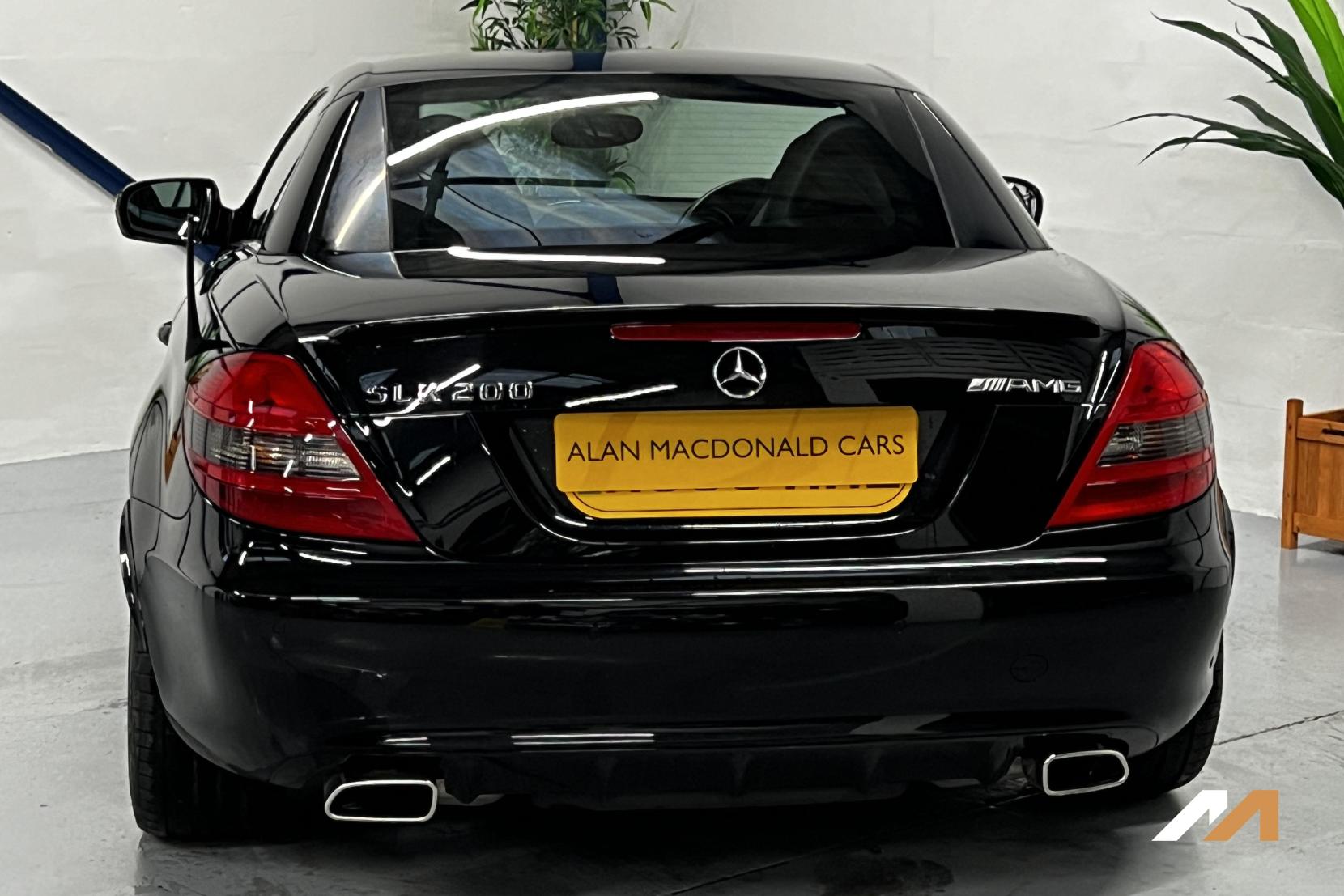 Mercedes-Benz SLK 1.8 SLK200K Convertible 2dr Petrol Tiptronic Euro 4 (184 ps)