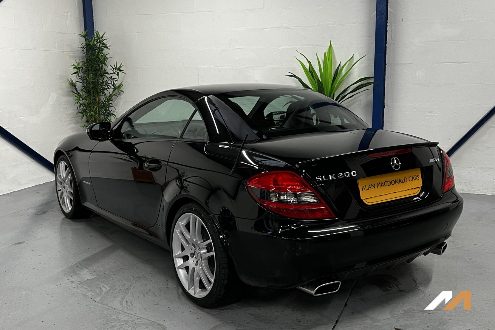 Mercedes-Benz SLK 1.8 SLK200K Convertible 2dr Petrol Tiptronic Euro 4 (184 ps)