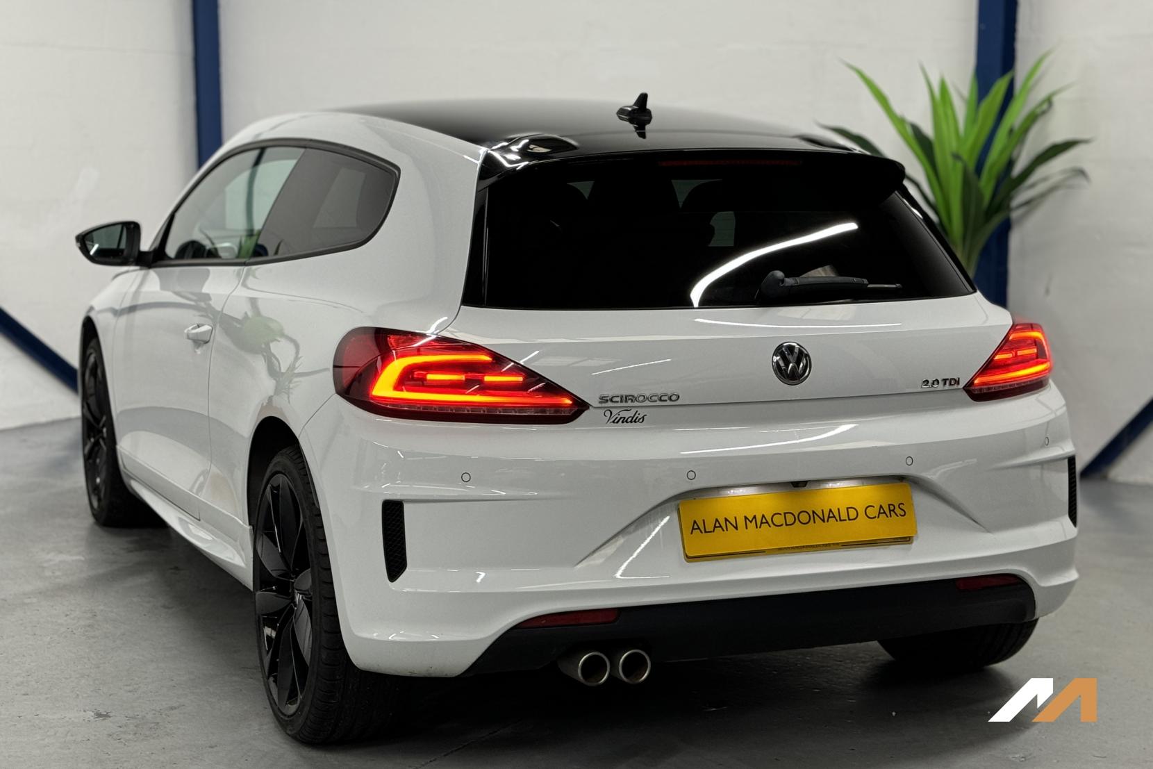 Volkswagen Scirocco 2.0 TDI BlueMotion Tech R-Line Black Edition Hatchback 3dr Diesel Manual Euro 6 (s/s) (184 ps)